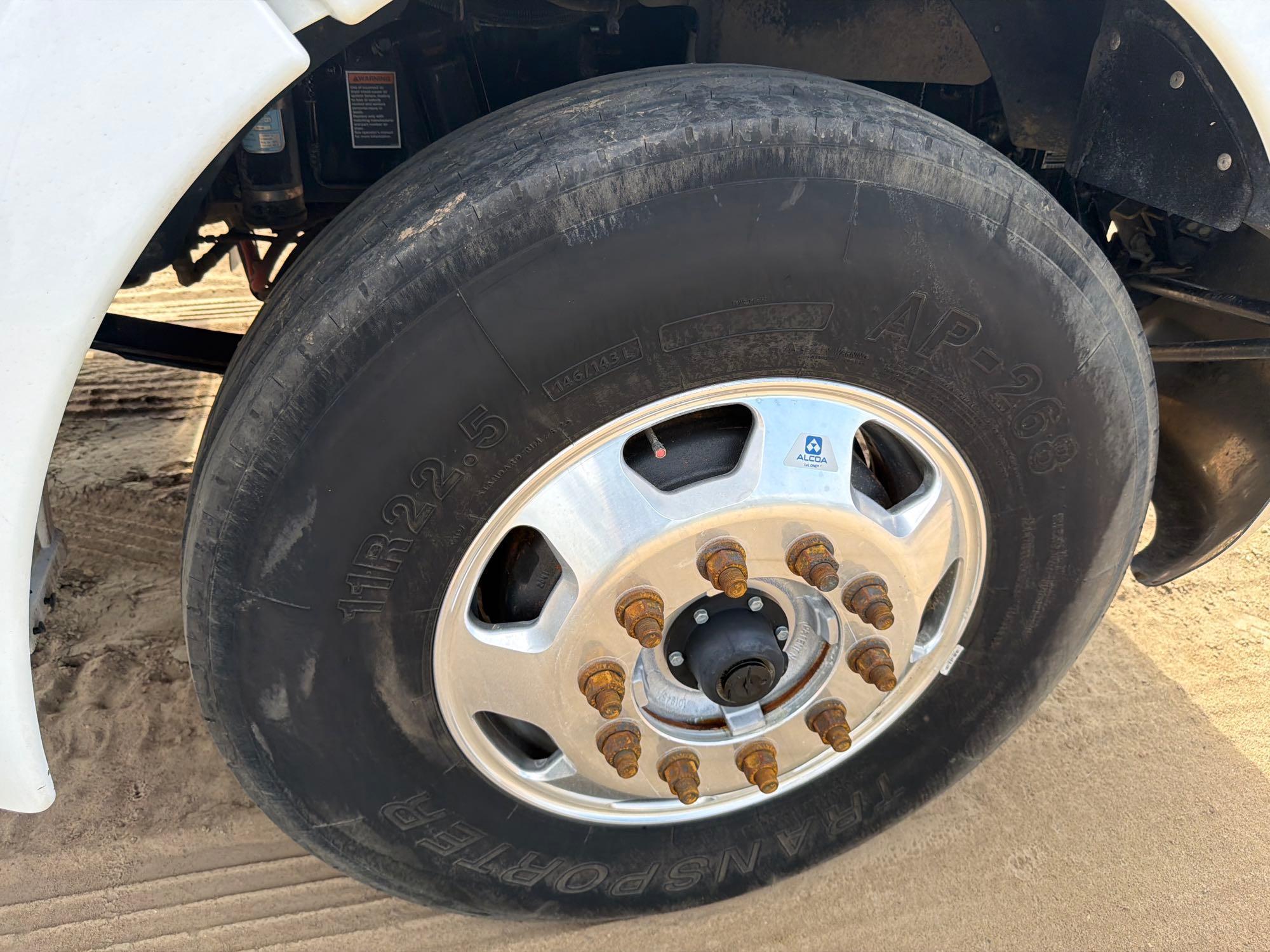 Kenworth T270