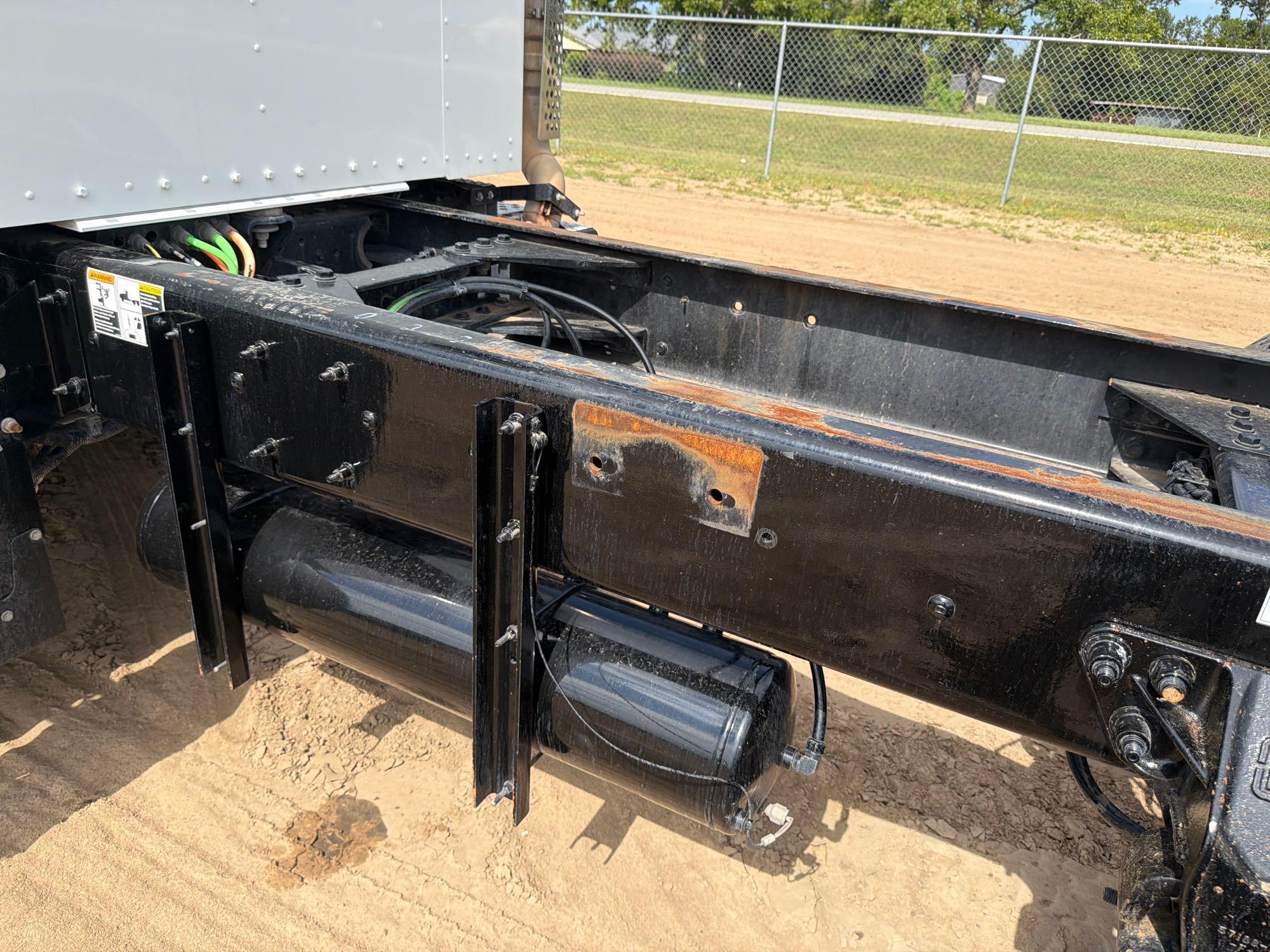 Kenworth T270