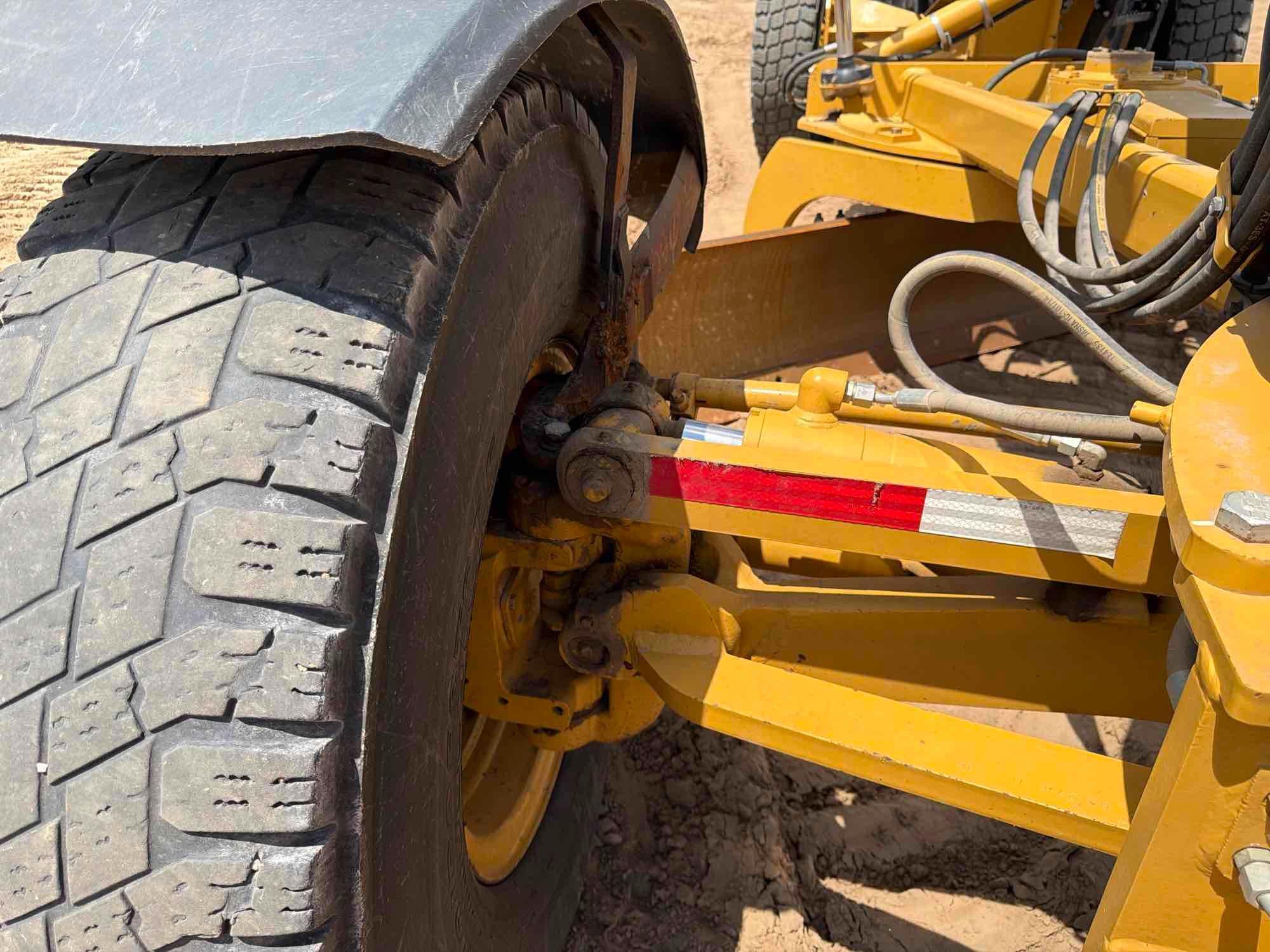 Caterpillar 12M3