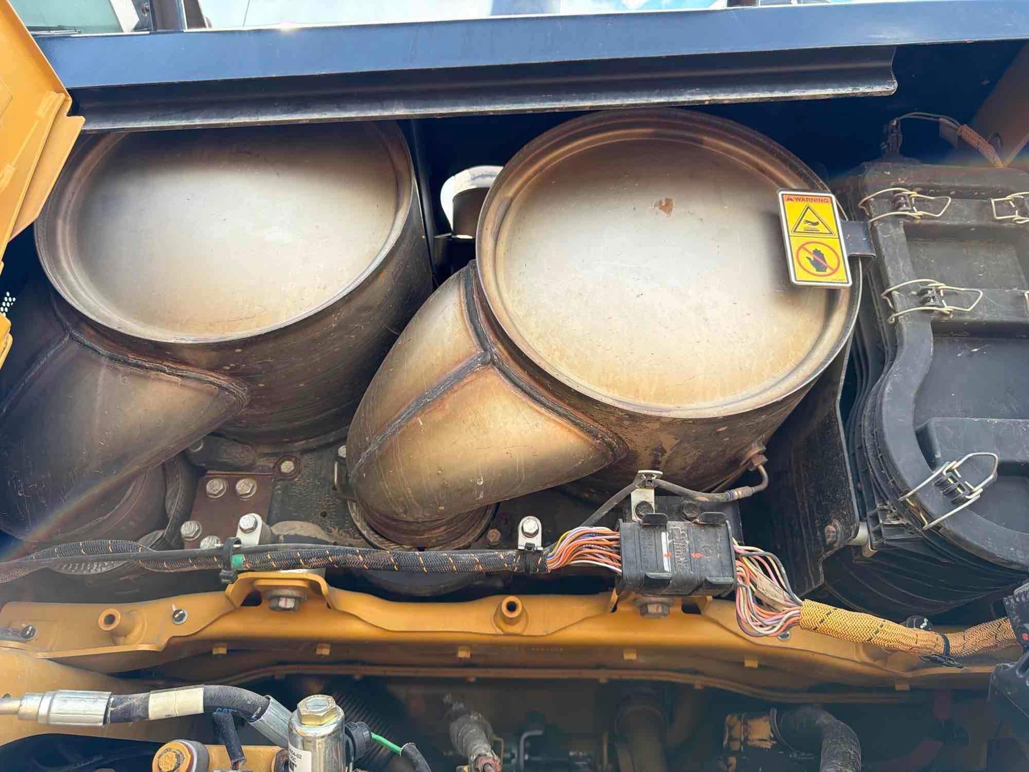 Caterpillar 12M3