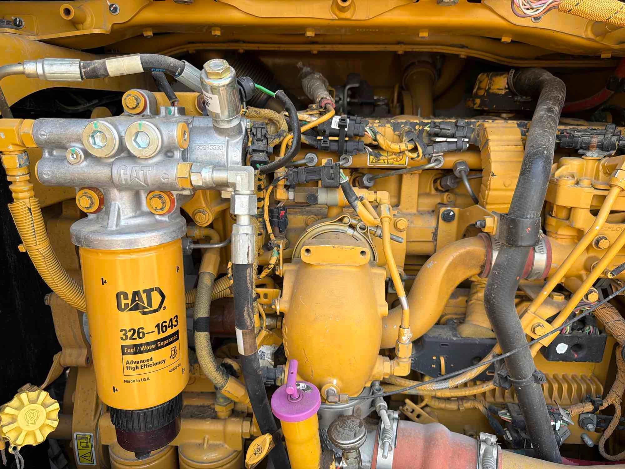 Caterpillar 12M3