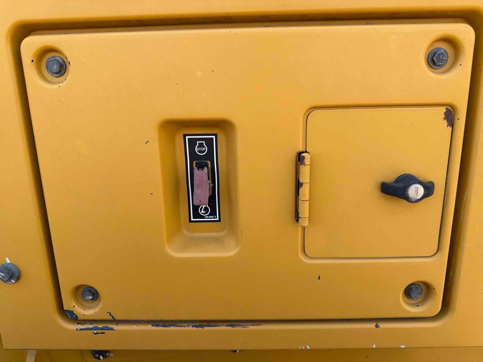 Caterpillar 12M3