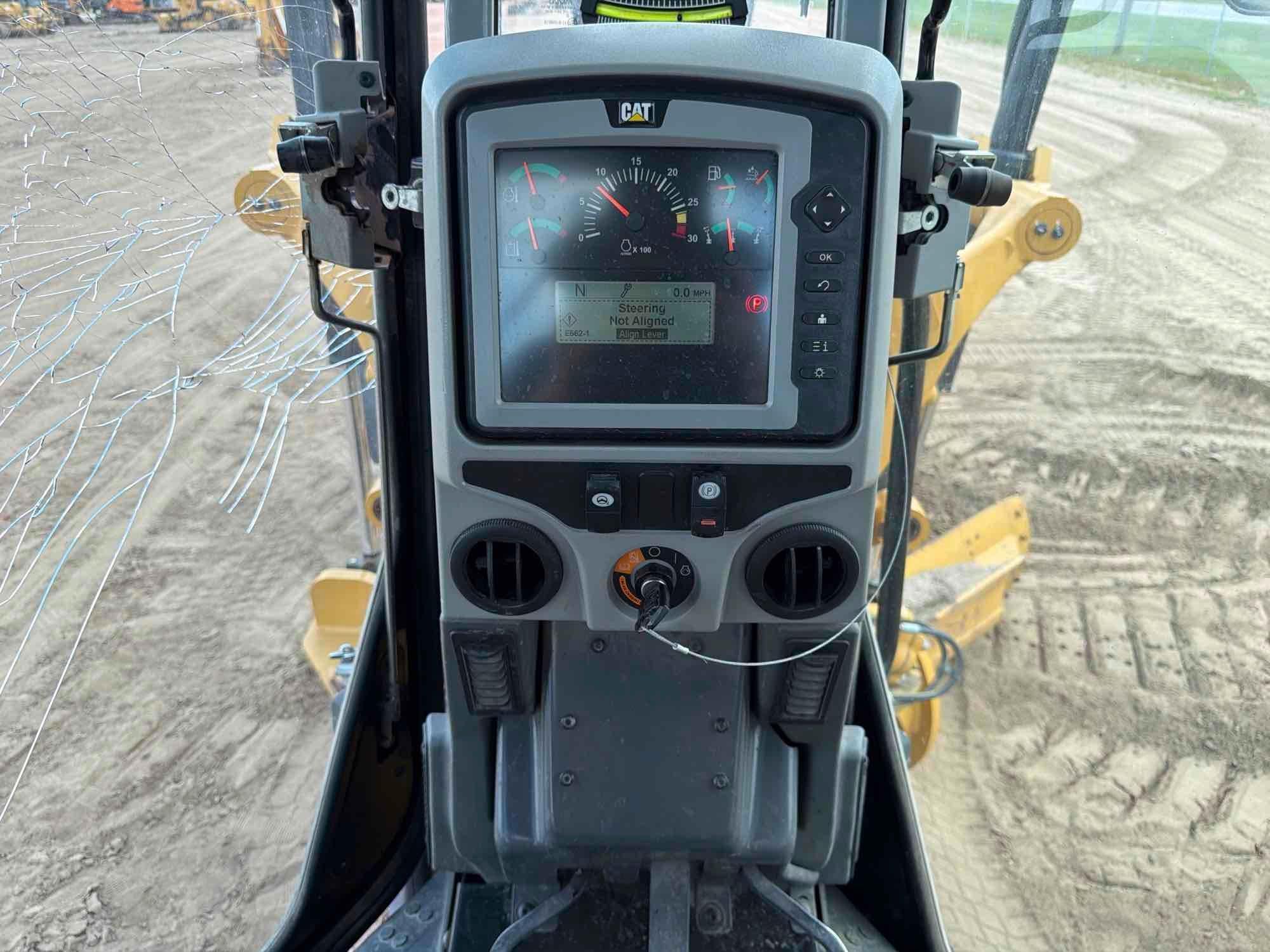 Caterpillar 12M3