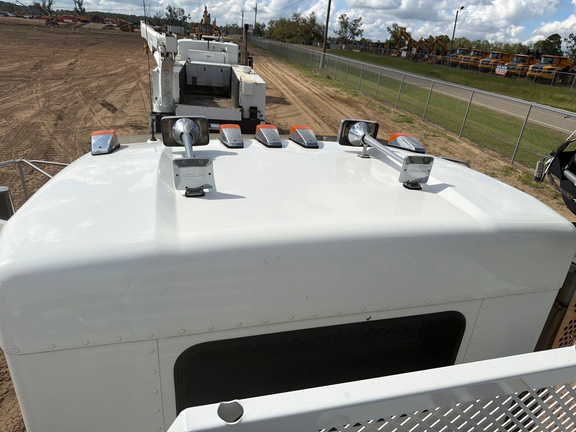 Kenworth T370