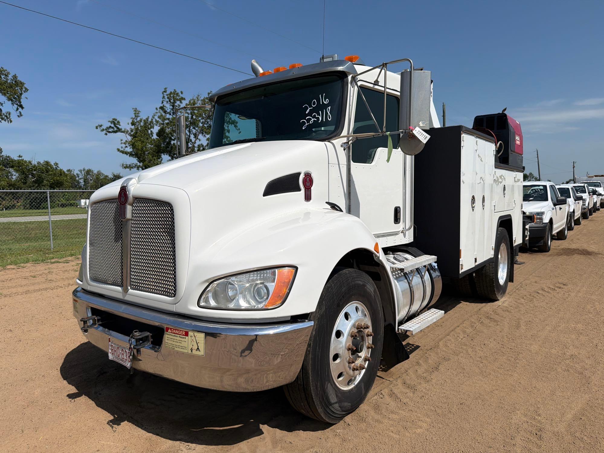 Kenworth T370