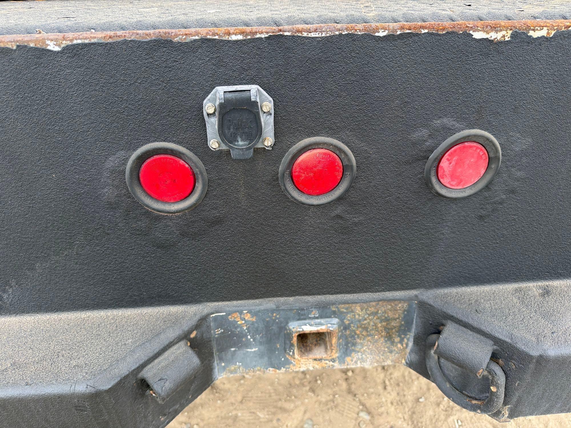 Kenworth T270