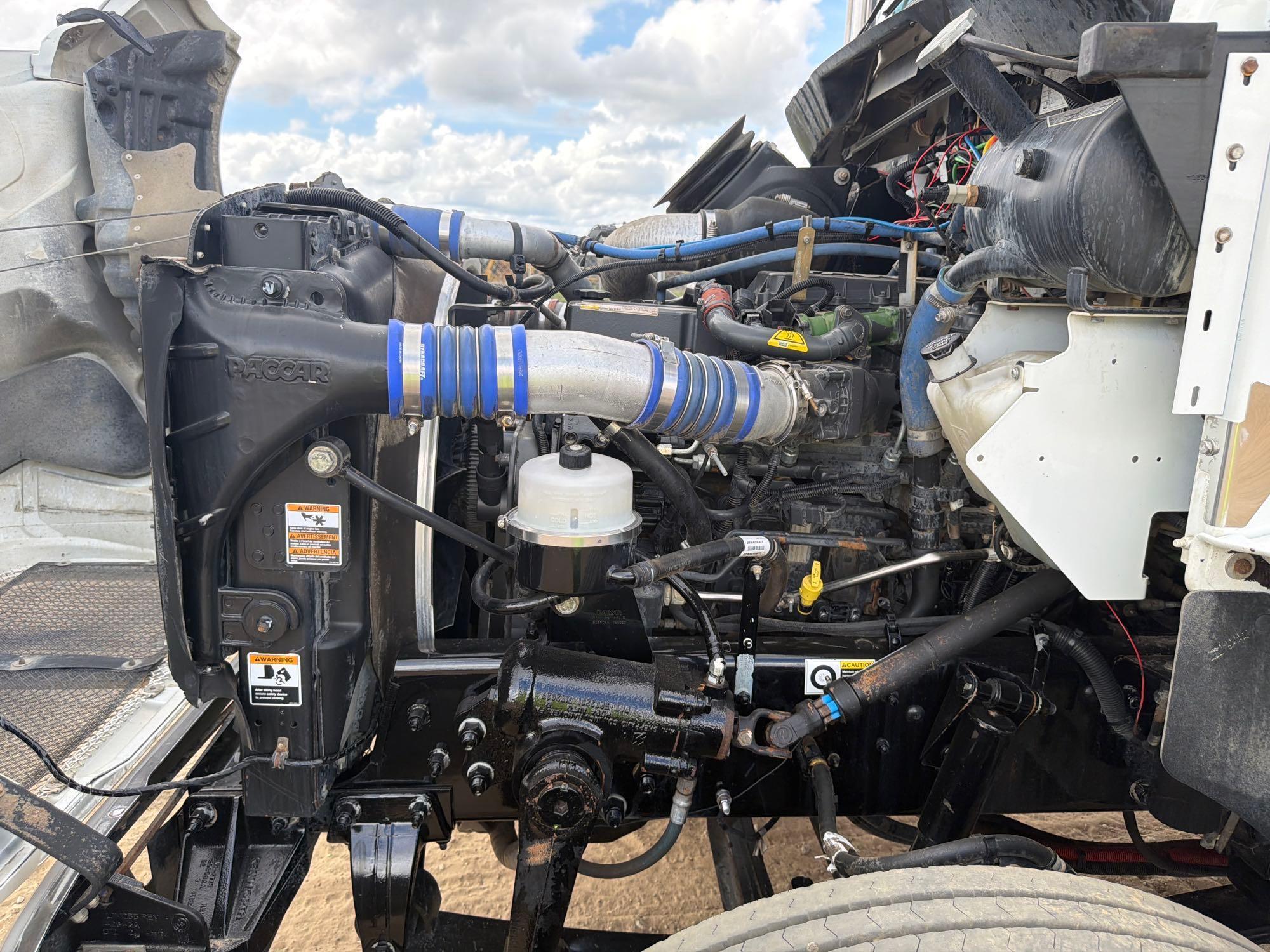 Kenworth T270