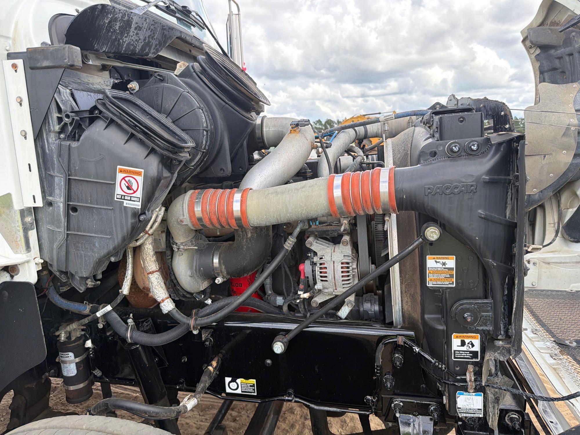 Kenworth T270