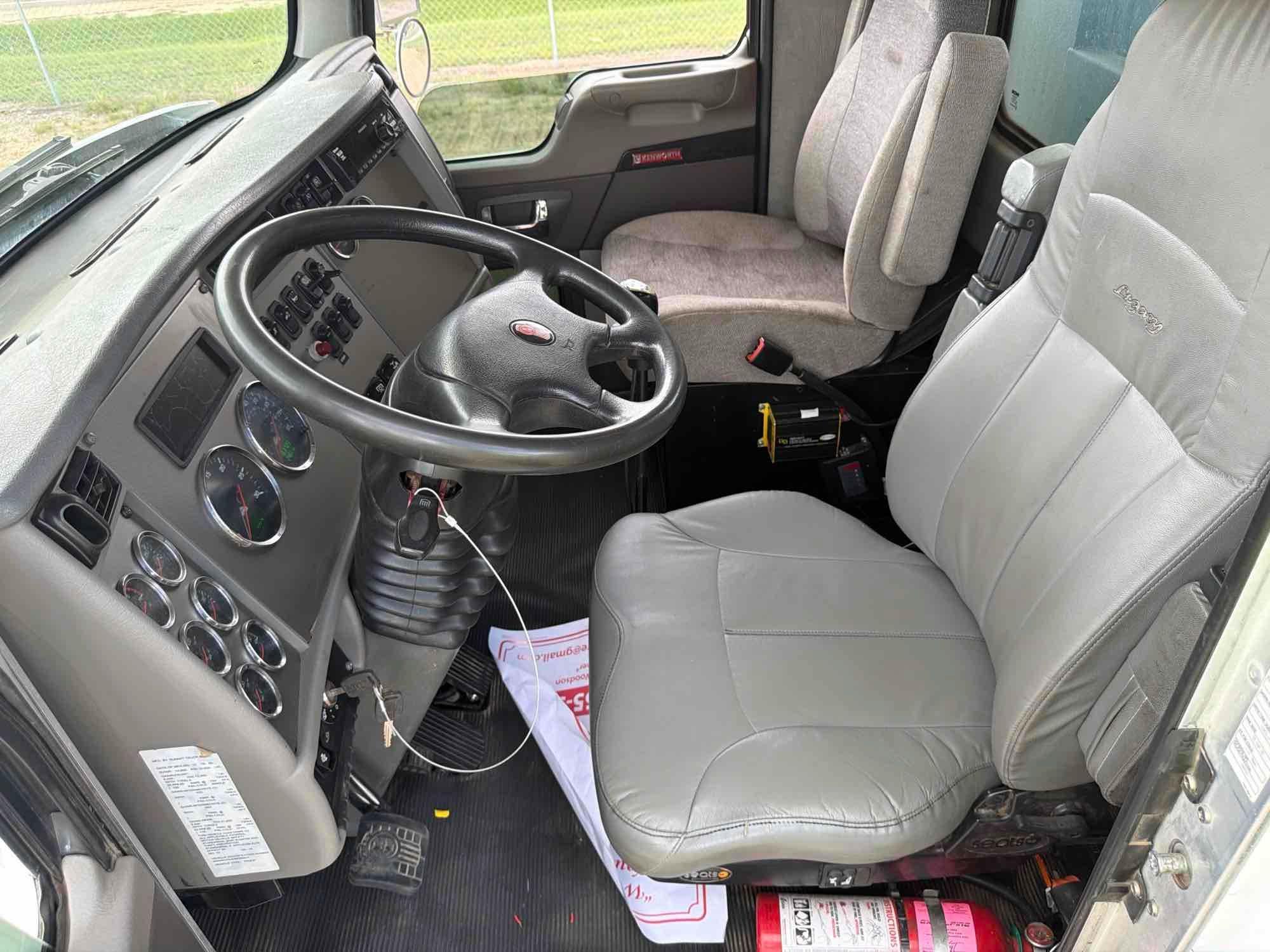 Kenworth T270
