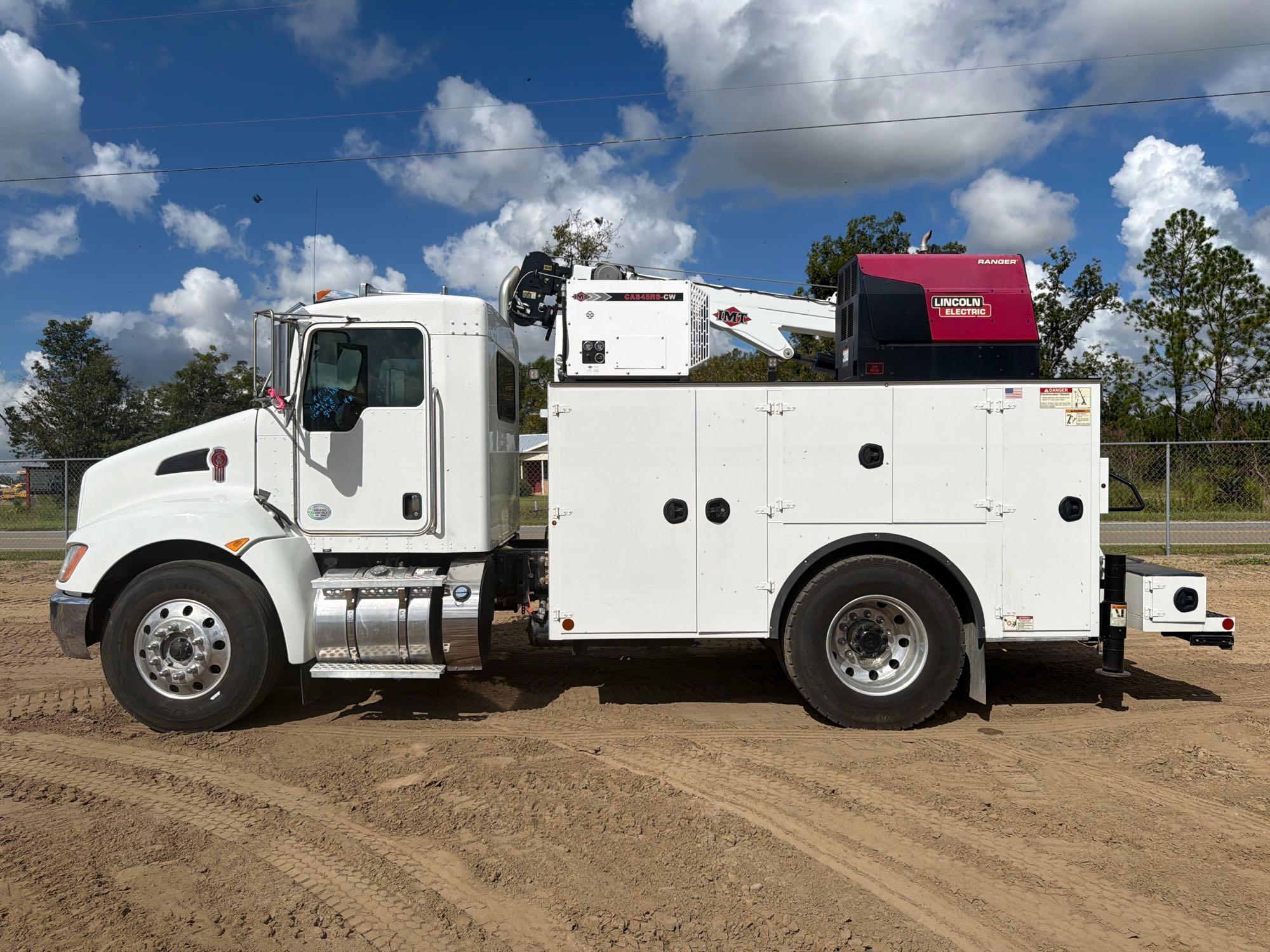 Kenworth T370