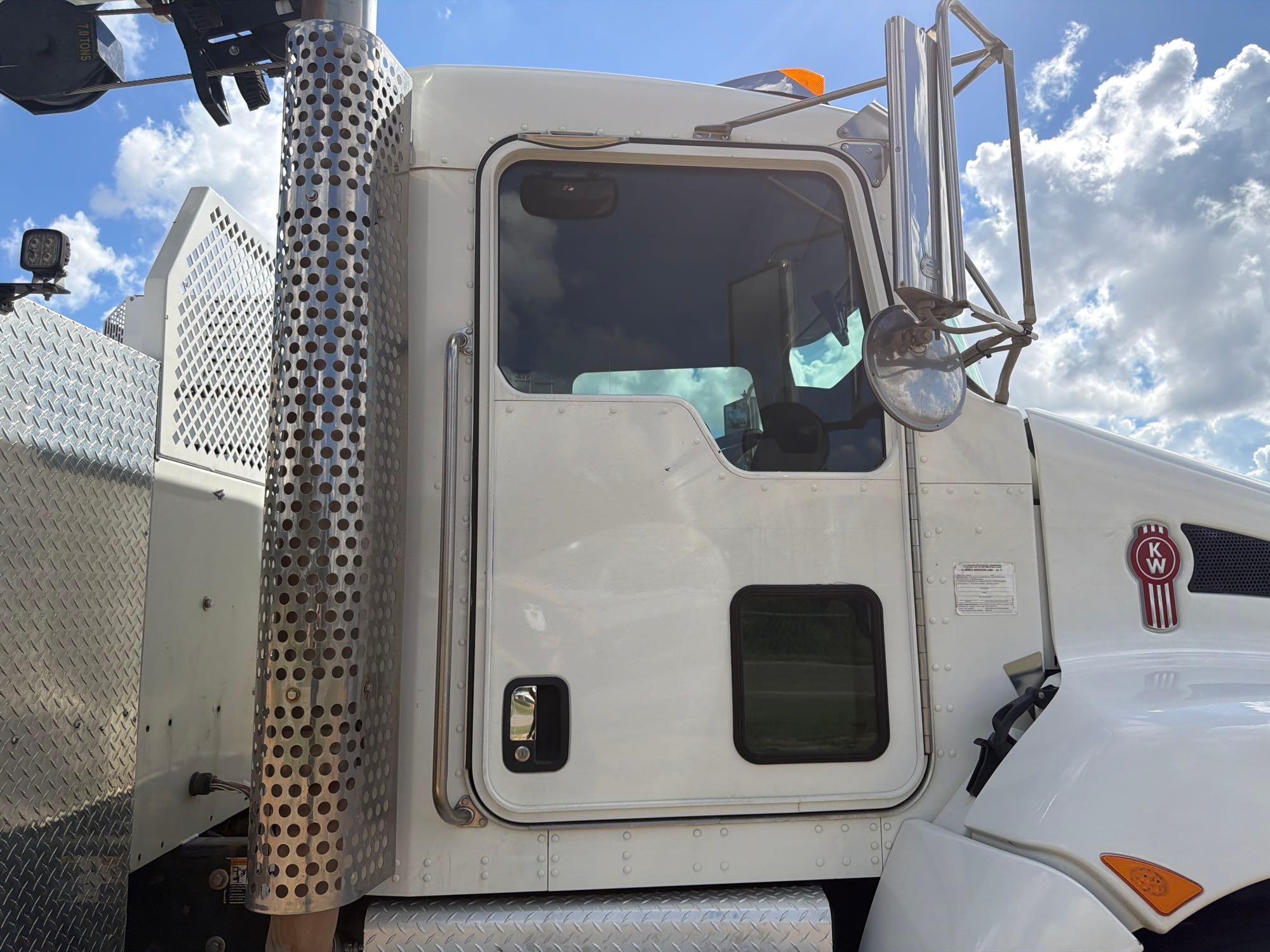 Kenworth T370