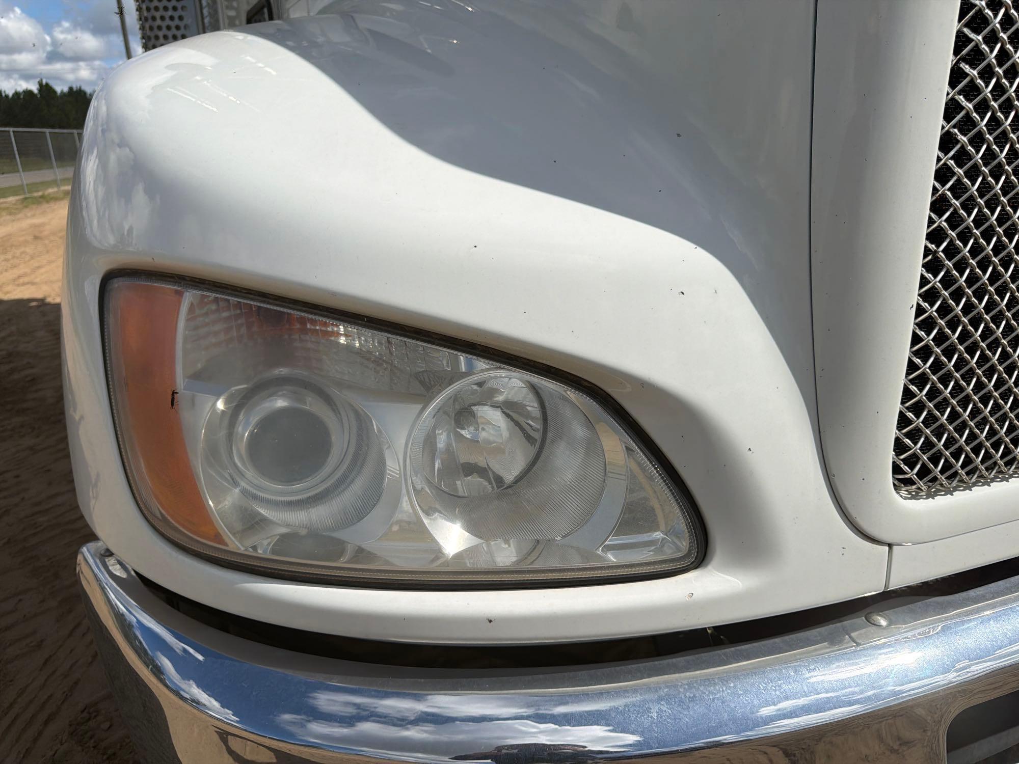 Kenworth T370