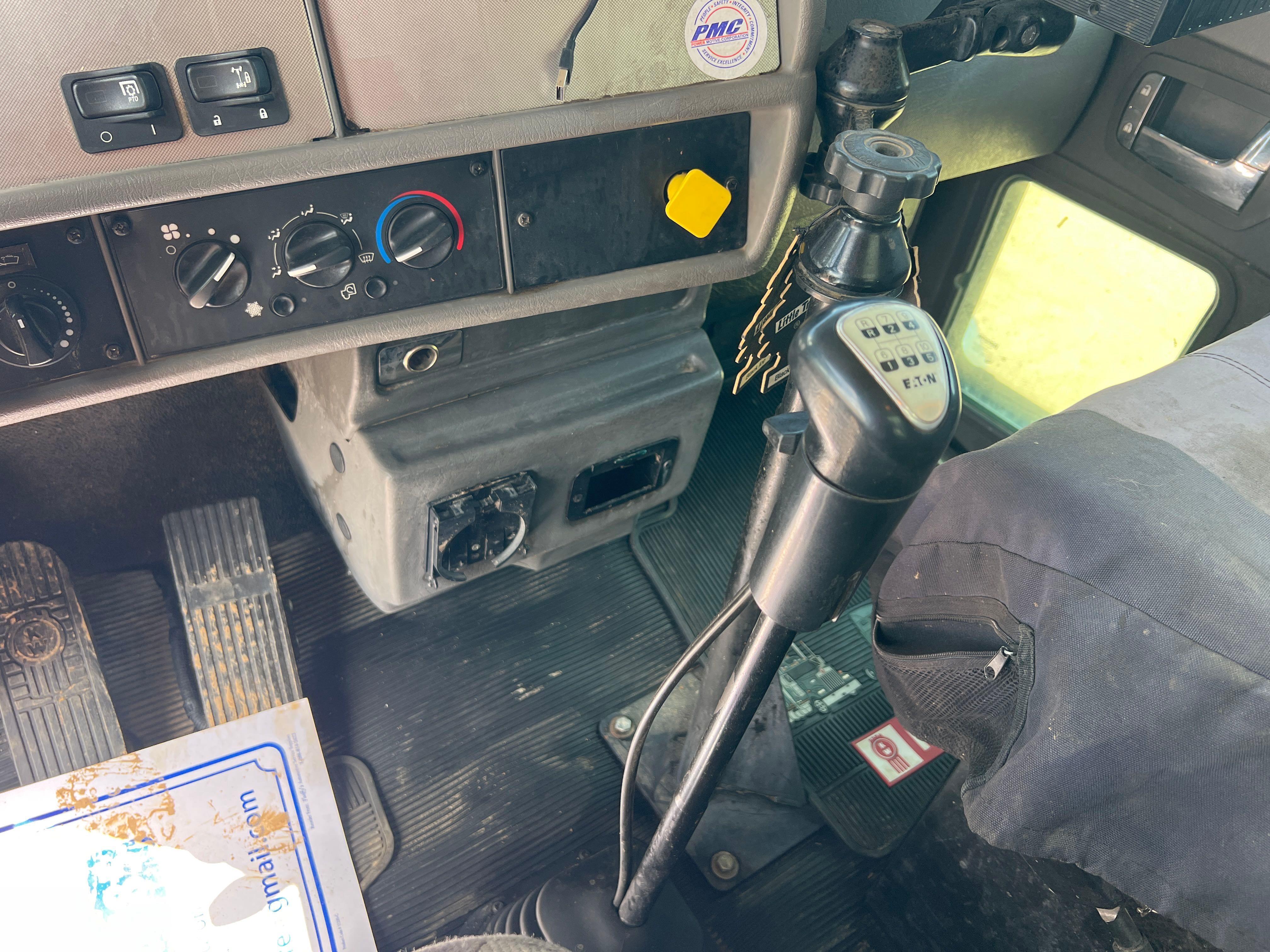 2015 Kenworth T370