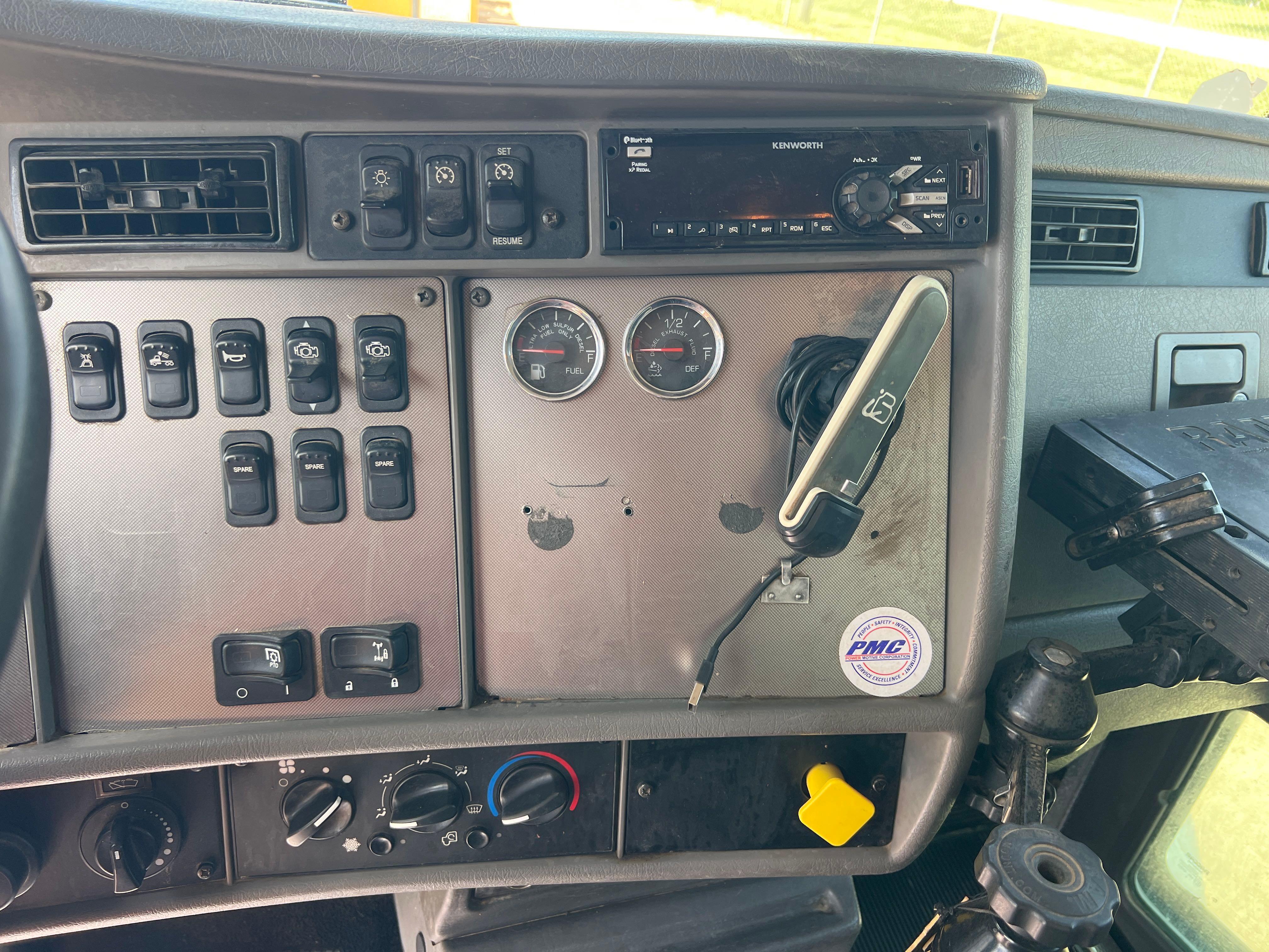 2015 Kenworth T370