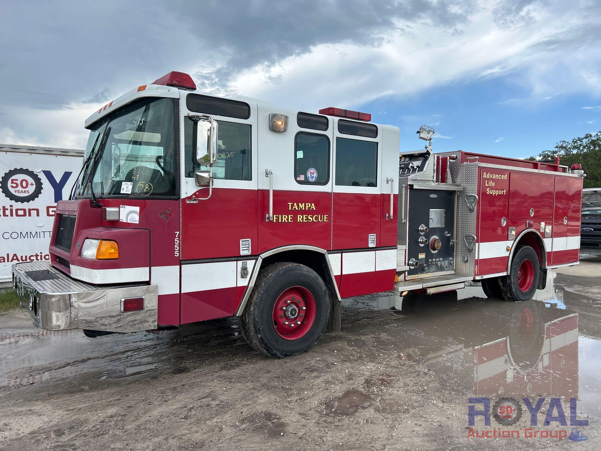 Photo of a 2000 Pierce Fire Engine