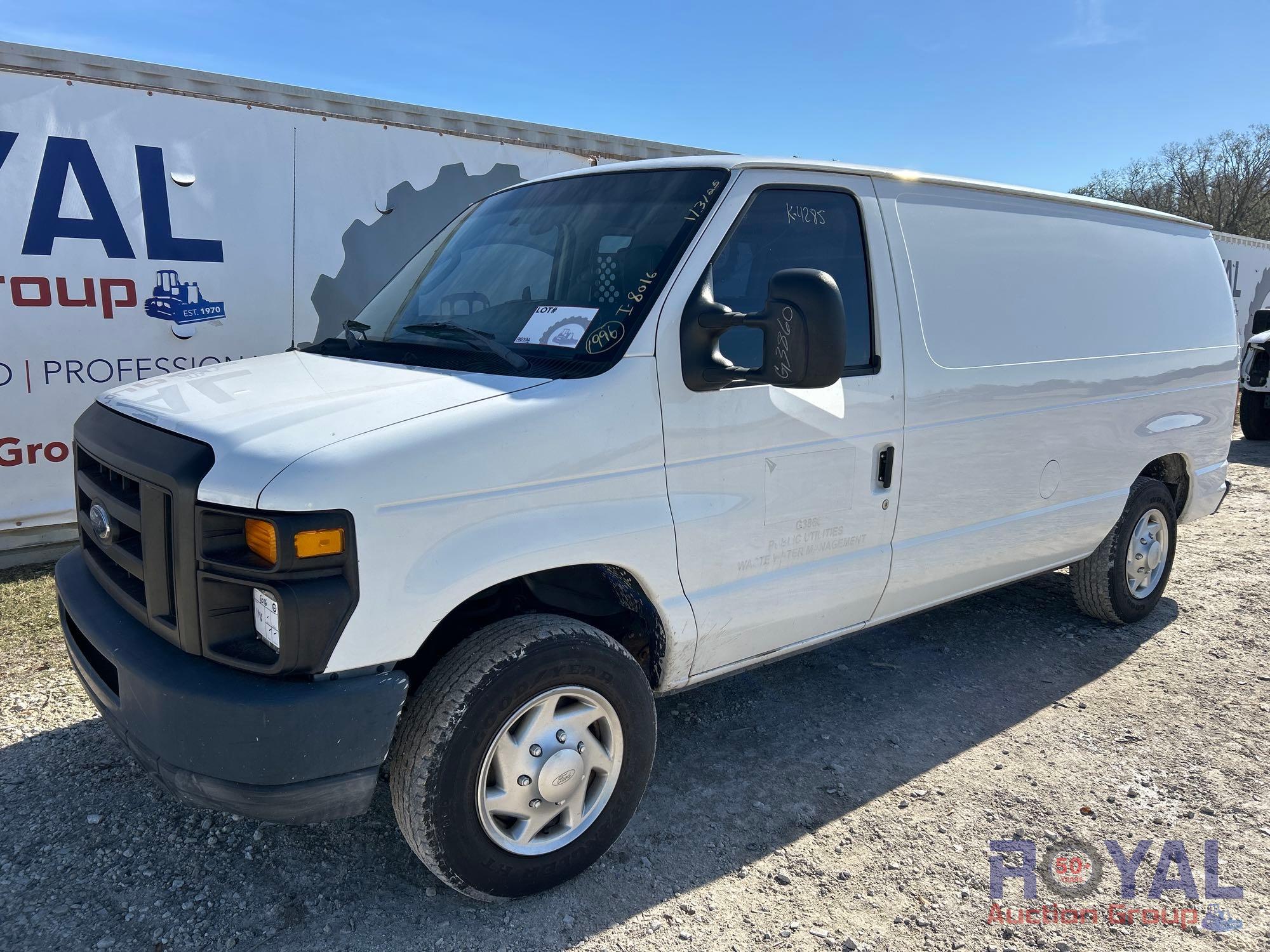 Photo of a 2012 Ford E150