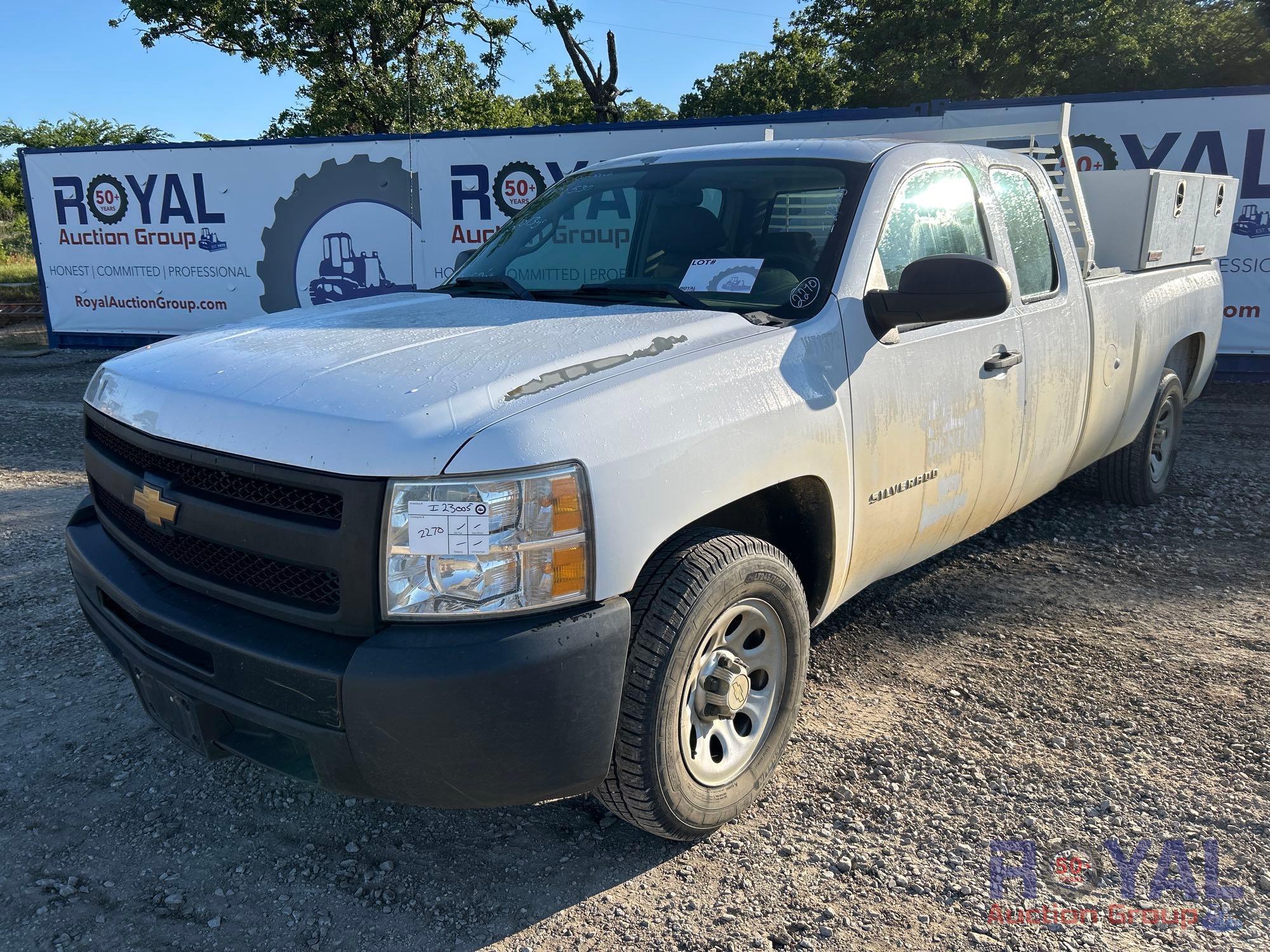 2013 Chevrolet Silverado 1500 Ext. Cab Pickup Truck