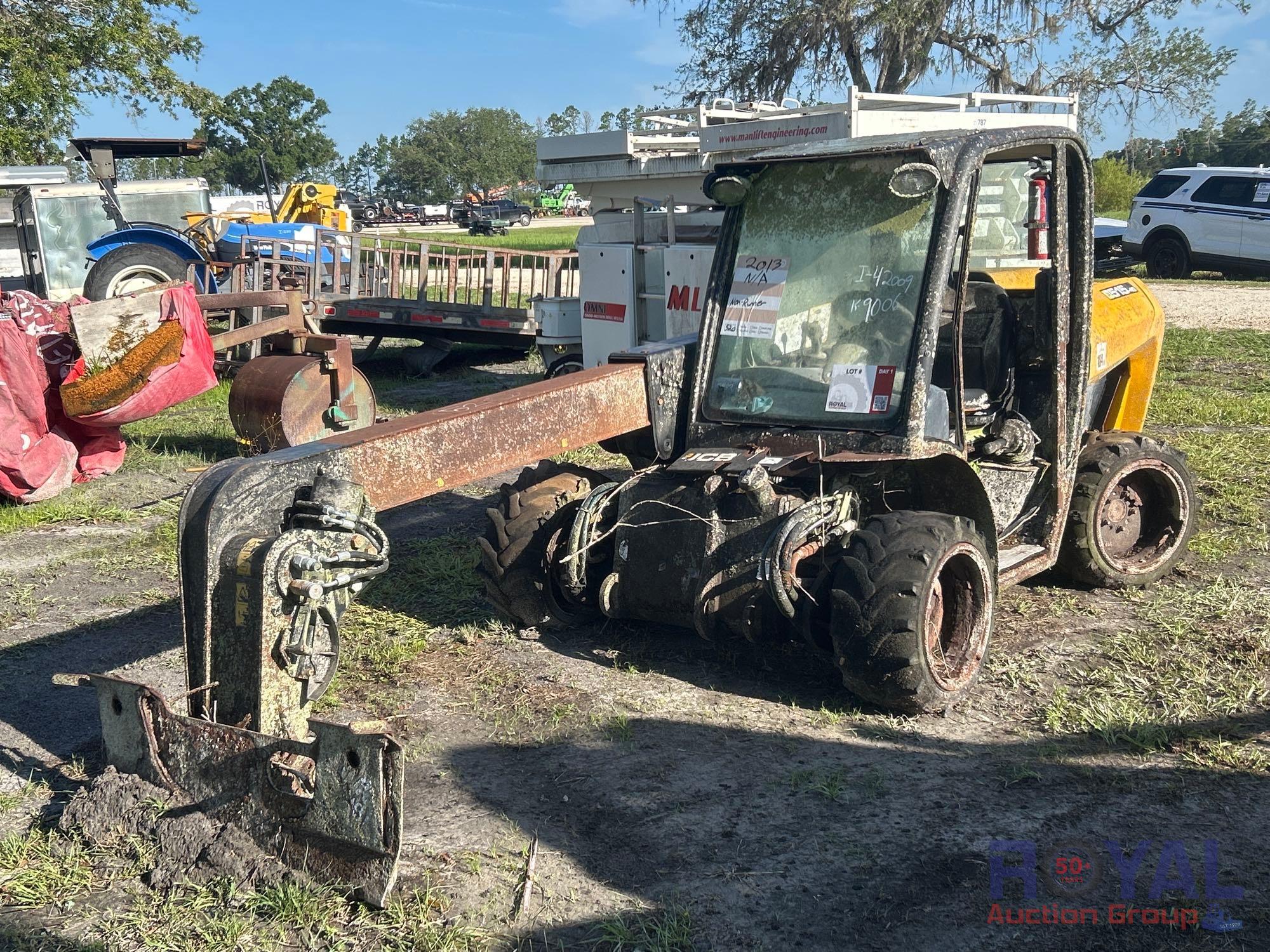 Photo of a 2013 JCB 410