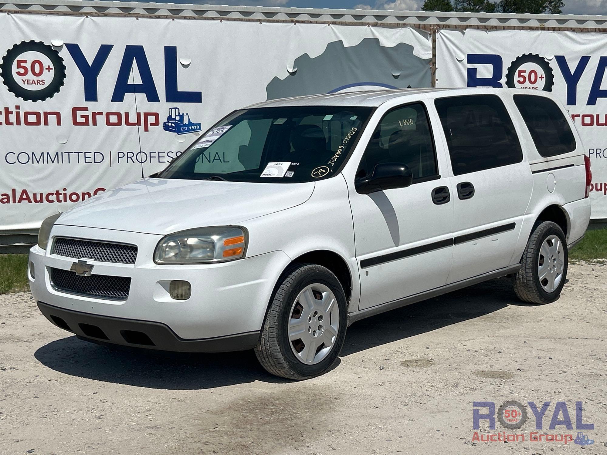Photo of a 2005 Chevrolet Uplander