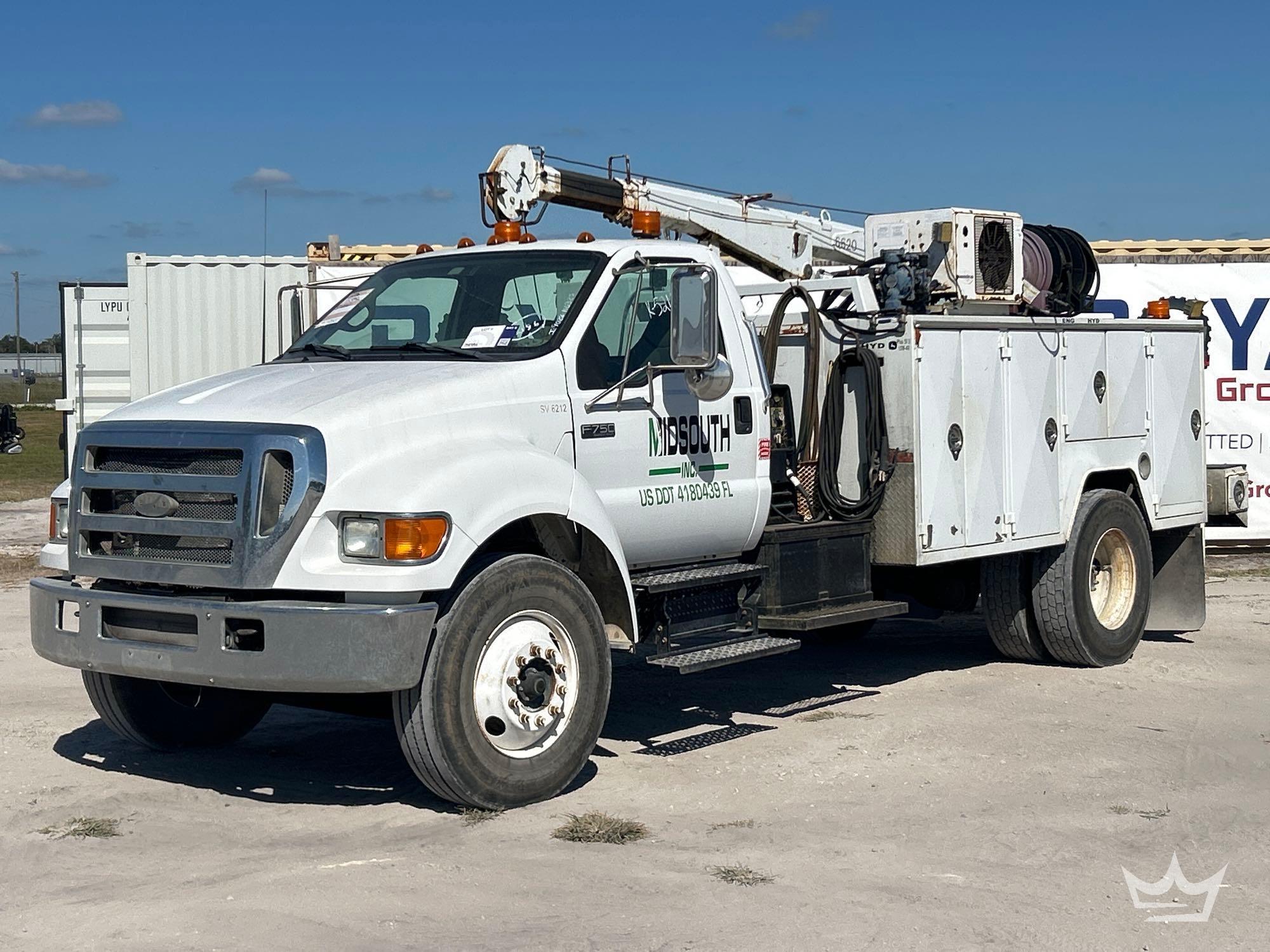 2006 Ford F-750 Stellar 6620 6,000 LB Crane Mechanics Truck