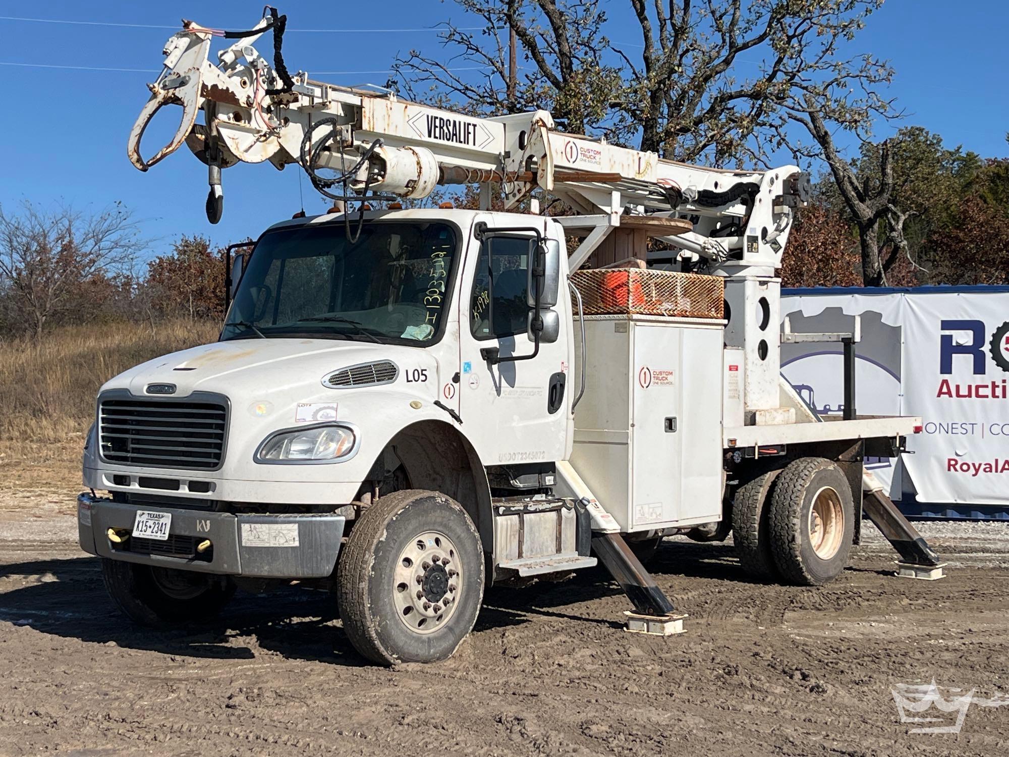 2015 Freightliner M2 106
