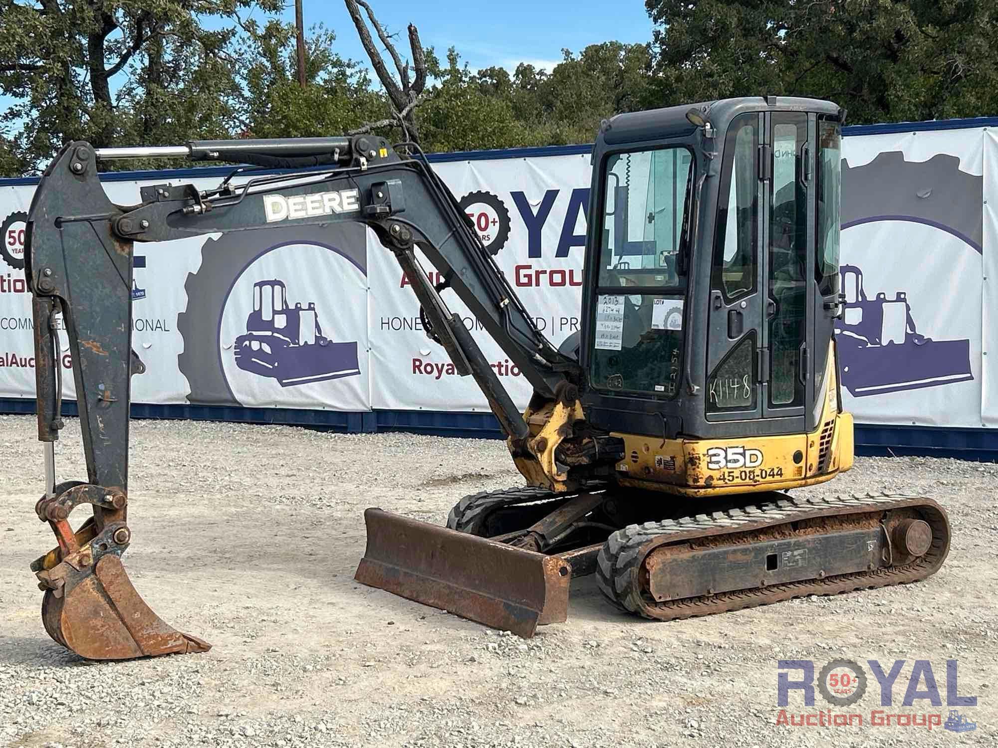 2013 John Deere 35D Mini Excavator