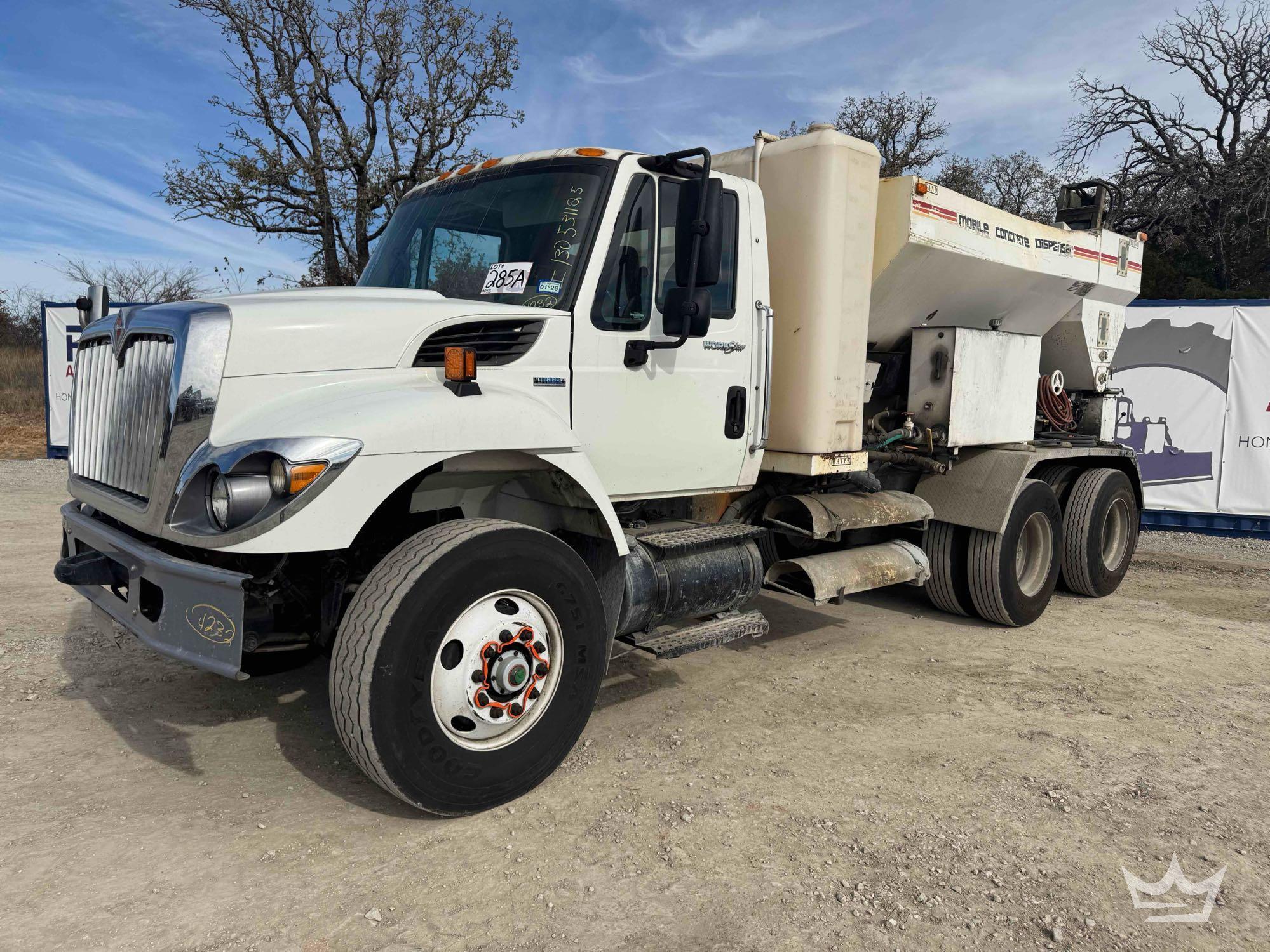 2009 International 7400 T/A