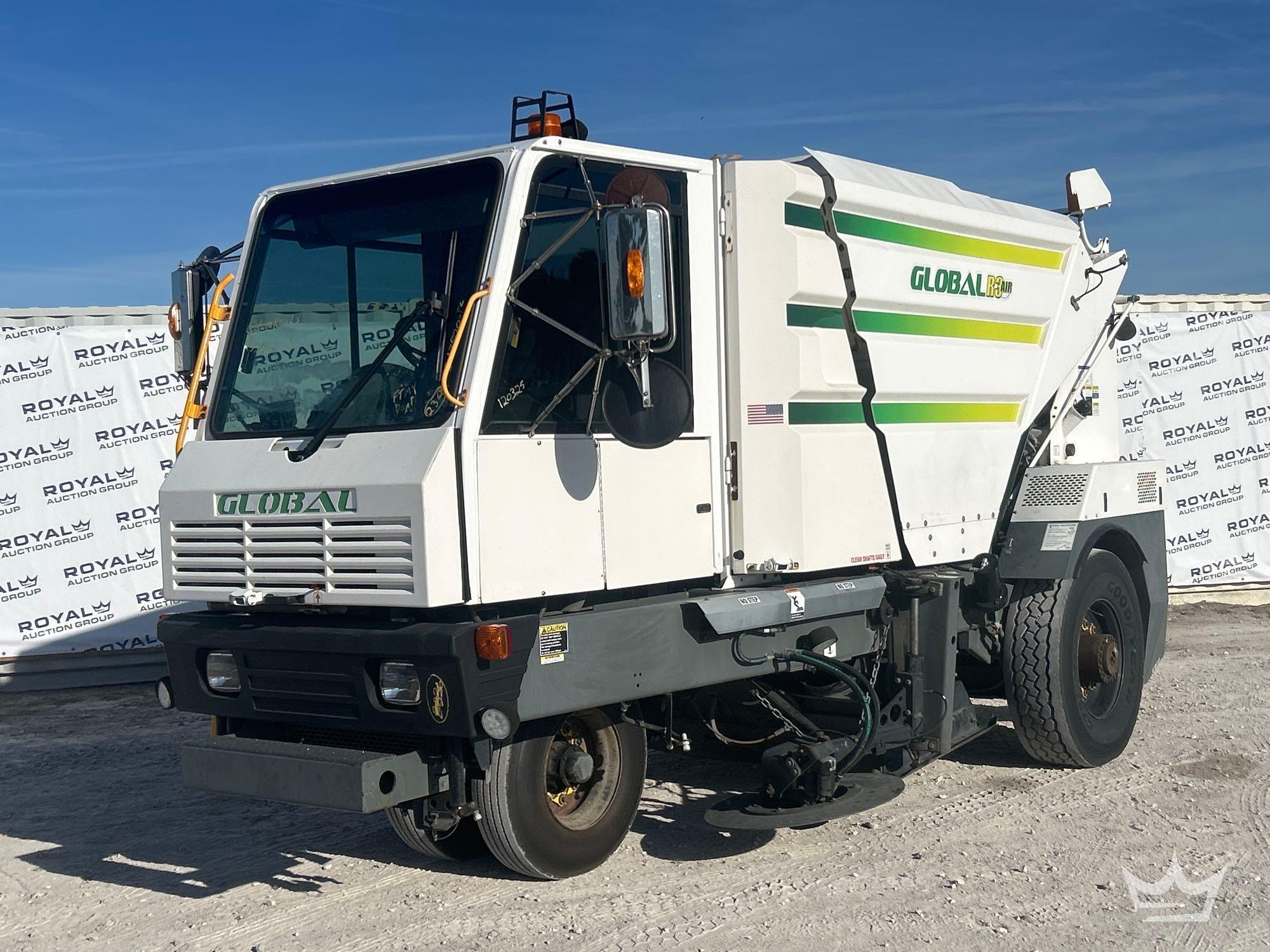 2020 Global R3 Air Street Sweeper