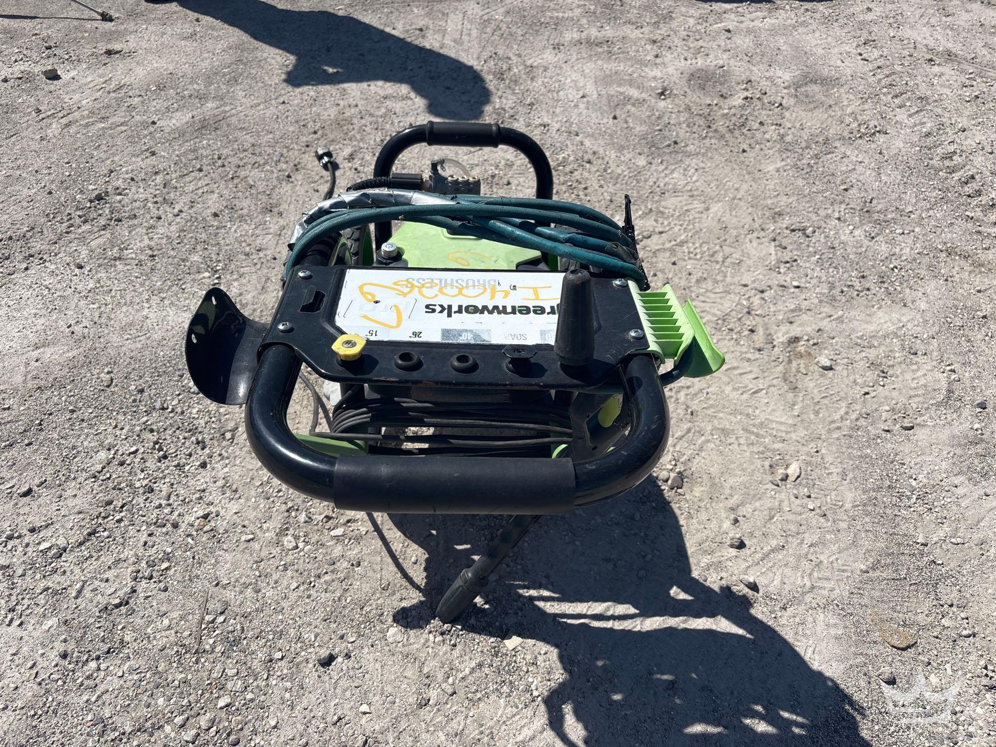 Greenworks 2700psi Portable Pressure Washer