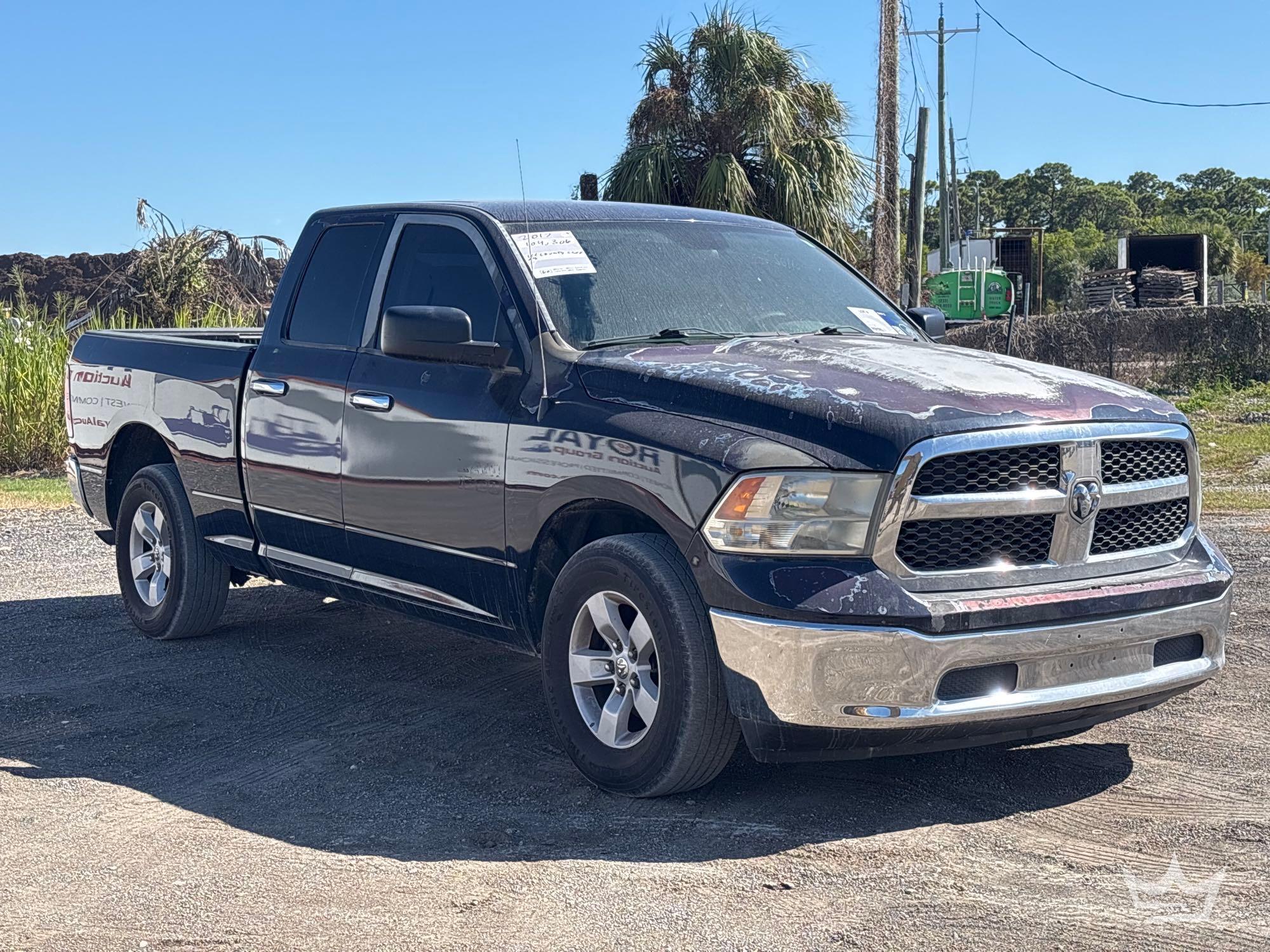2017 Ram 1500 SLT Crew Cab Pickup Truck