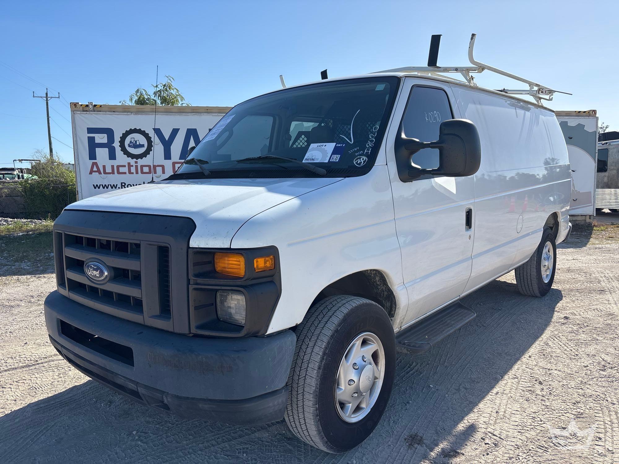 2013 Ford E-250 Cargo Van