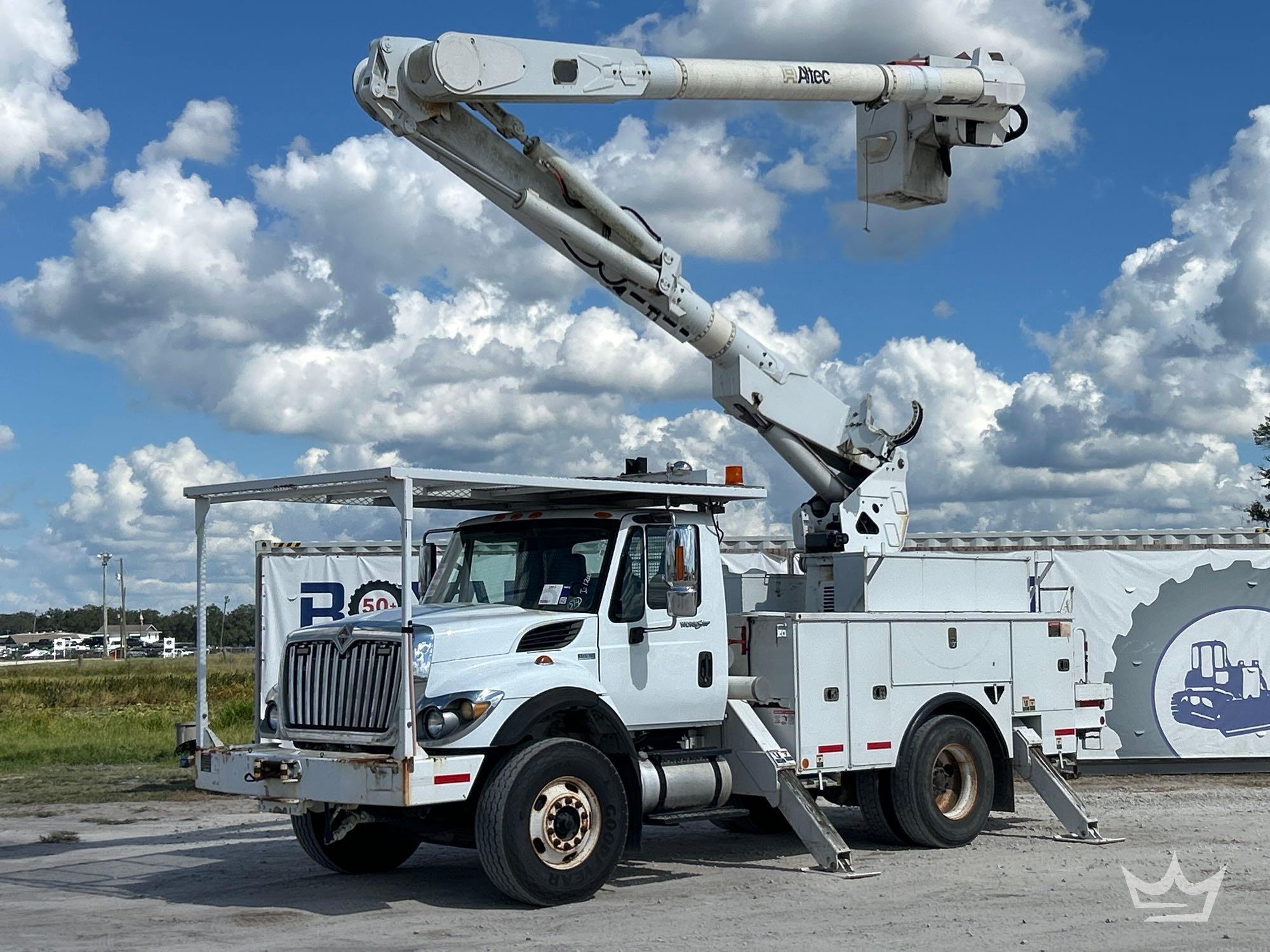 2013 International WorkStar 7400 Altec AM547 50ft. Bucket Truck