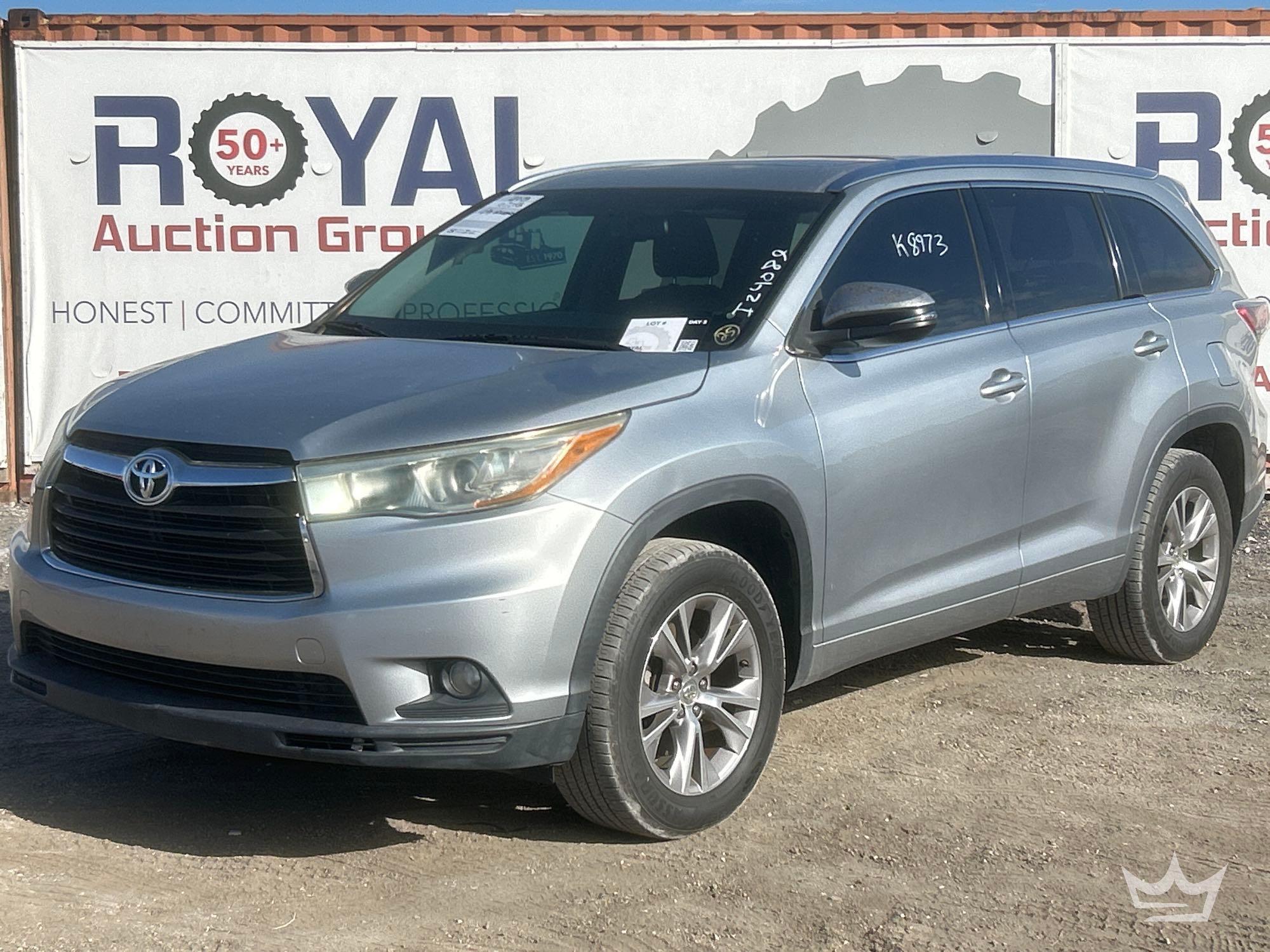 2015 Toyota Highlander XLE SUV