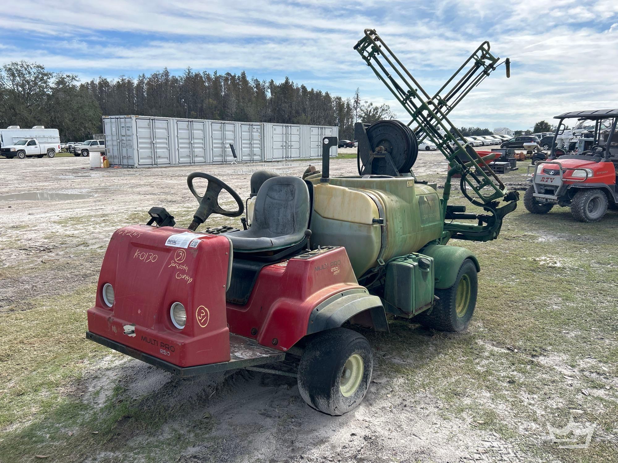 2011 Toro Multi Pro 1250 Sprayer Cart