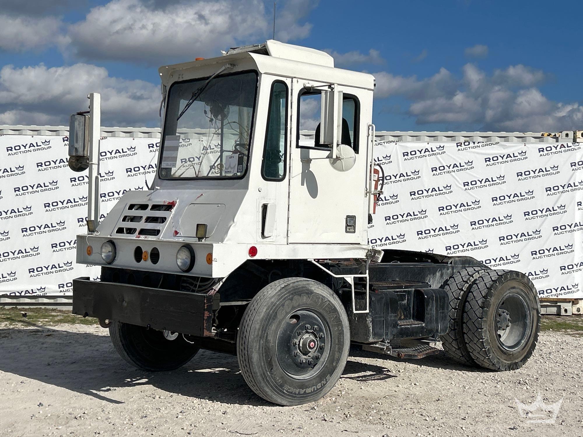 S/A Yard Dog Truck Tractor