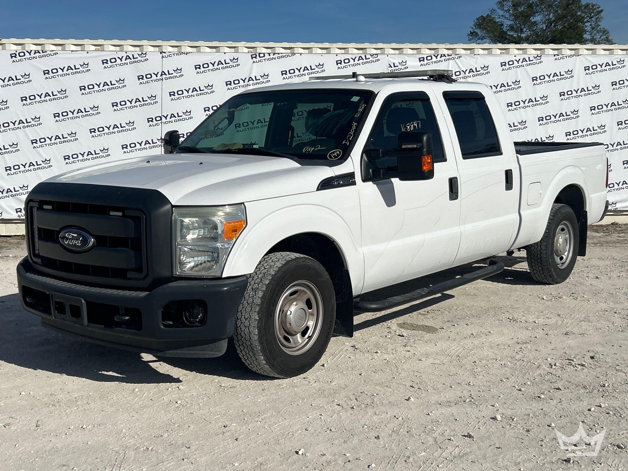 2015 Ford F-250 Crew Cab Pickup Truck