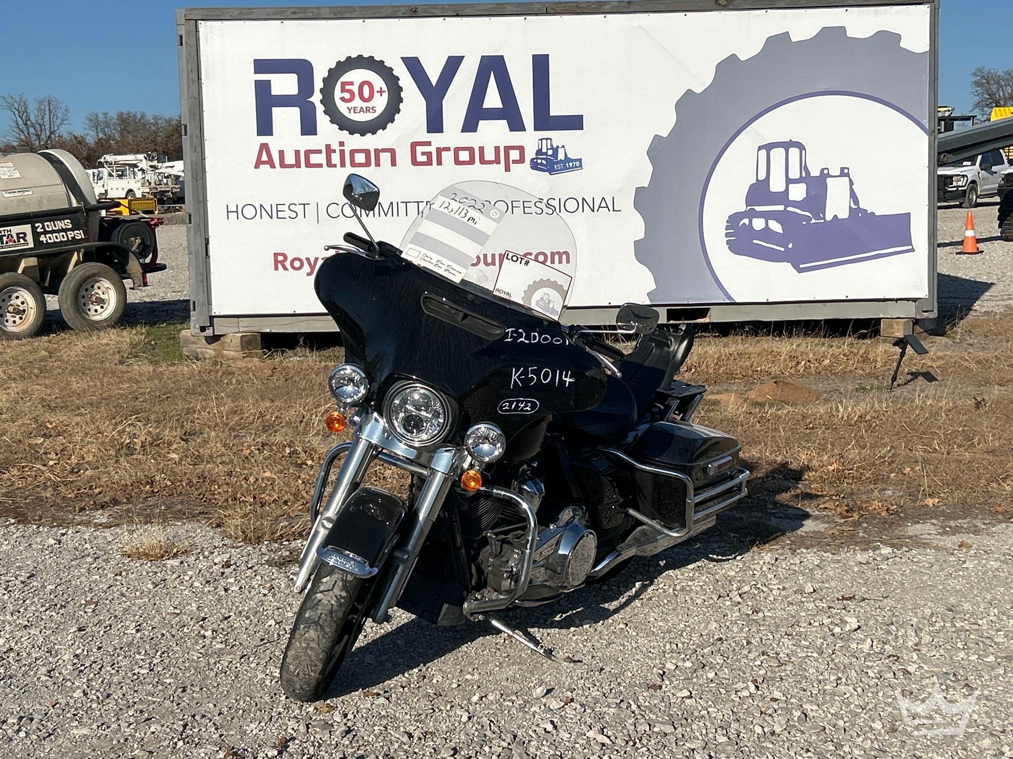 2022 Harley-Davidson FLHTP Police Electra Glide Motorcycle