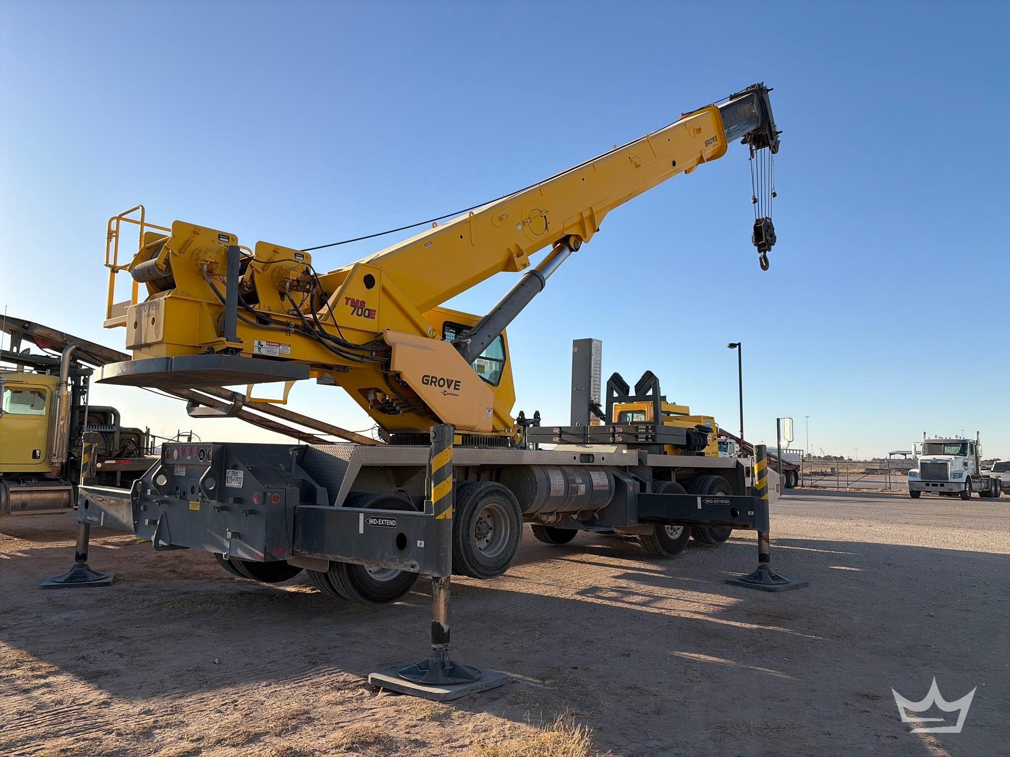 2018 Grove 700E 60T Crane