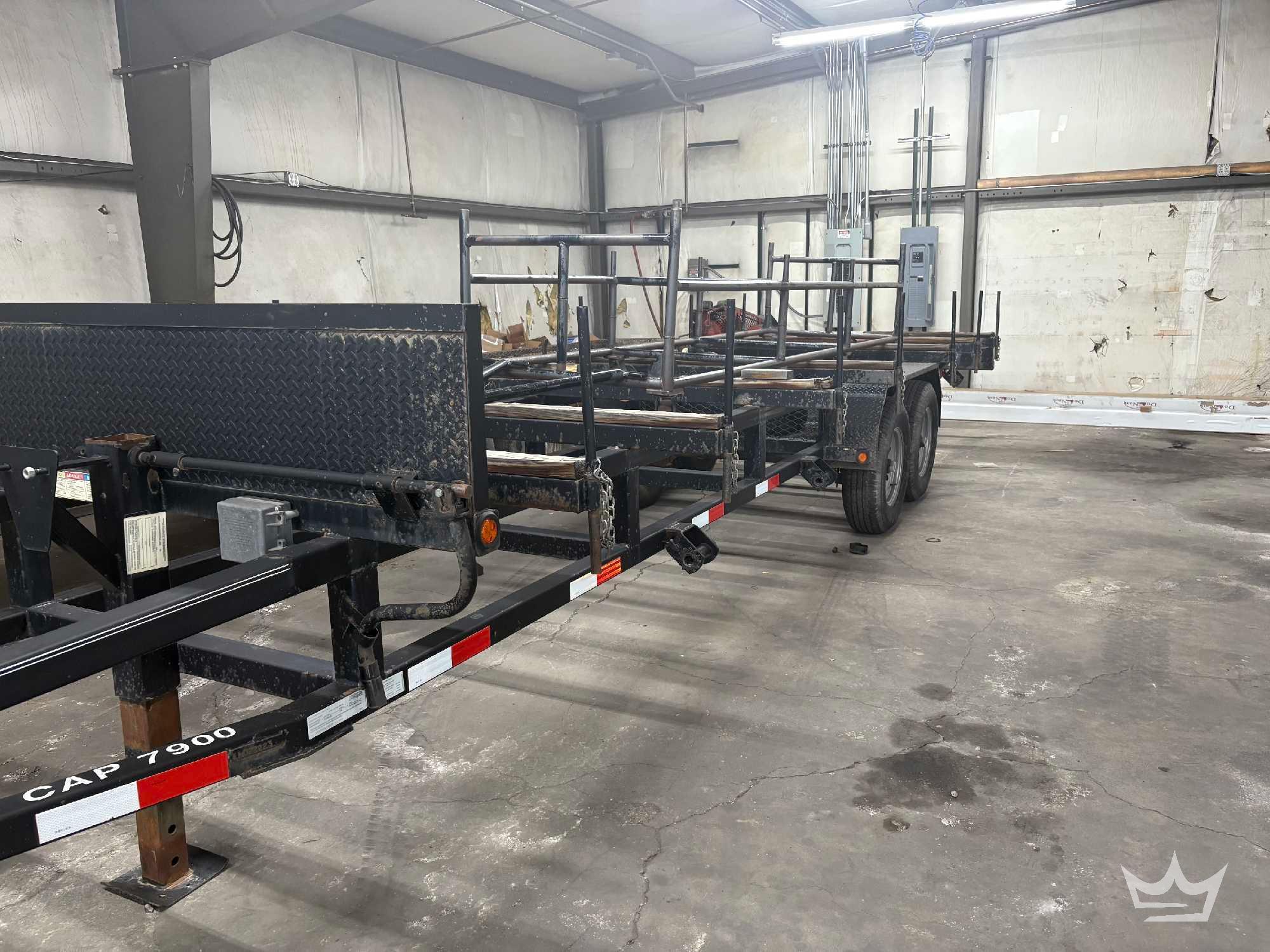 2014 Lamar Pipe Trailer