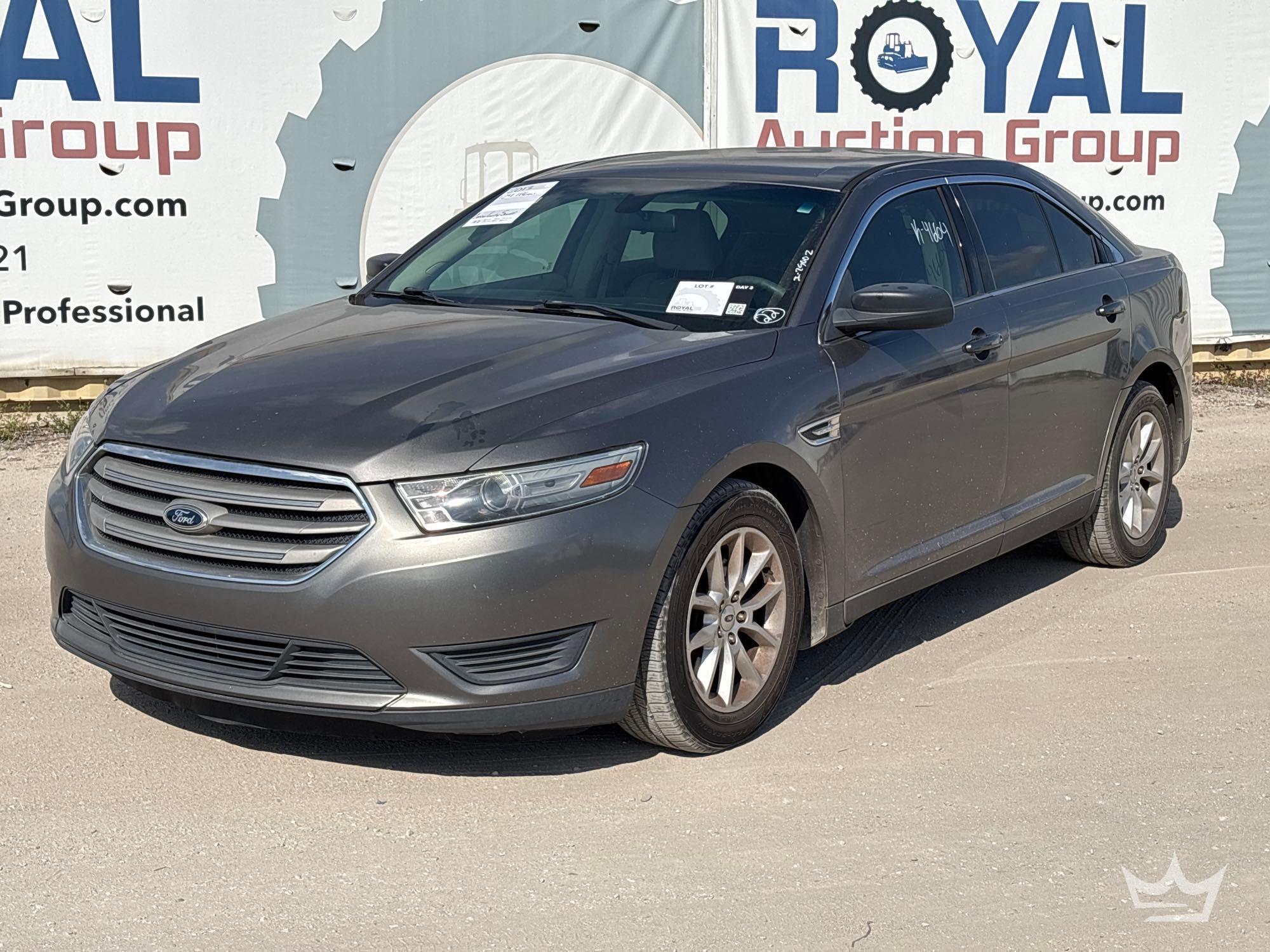 2013 Ford Taurus Sedan