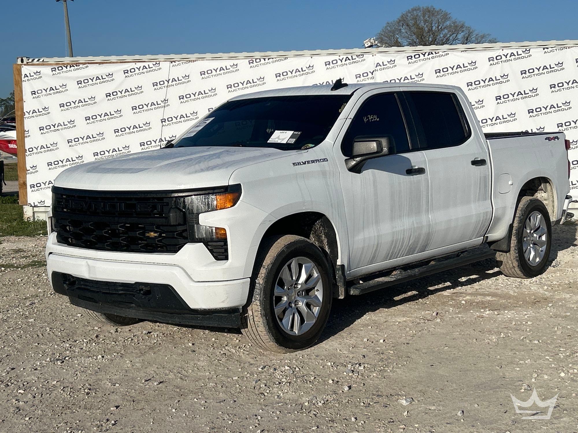 2022 Chevrolet Silverado 1500 4x4 Crew Cab Pickup Truck