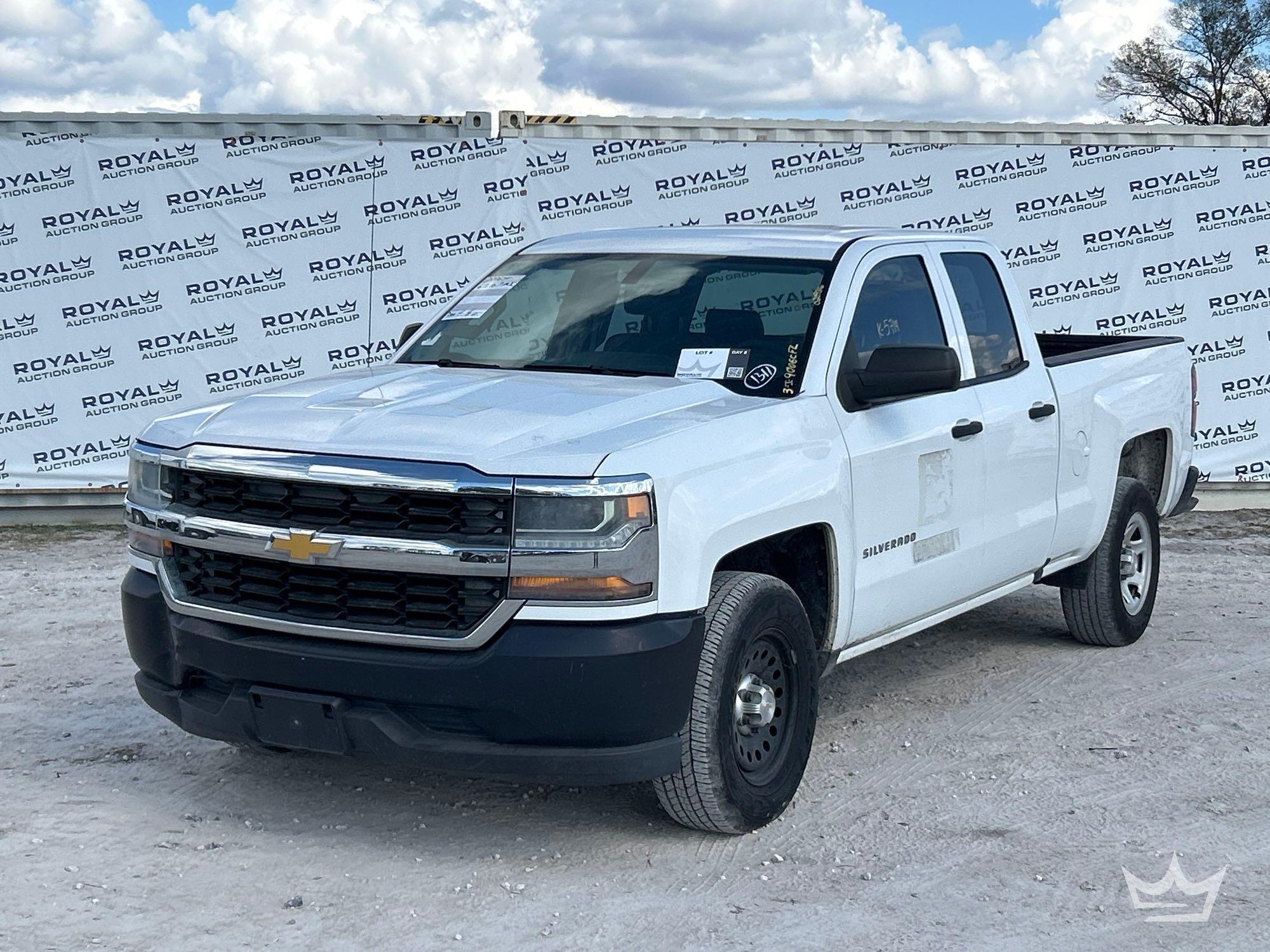 2016 Chevrolet Silverado 1500 Crew Cab Pickup Truck