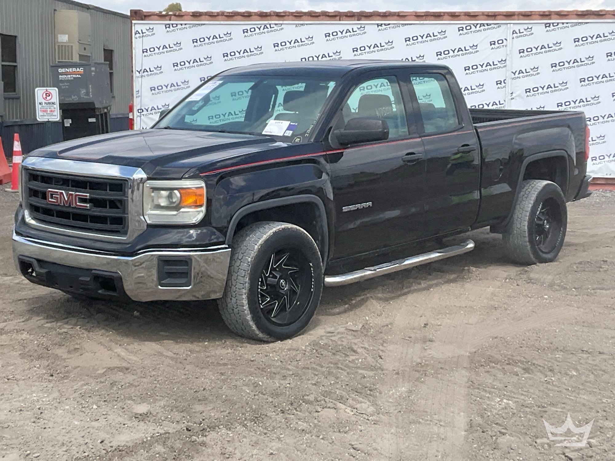 2014 GMC Sierra 1500 Crew Cab Pickup Truck