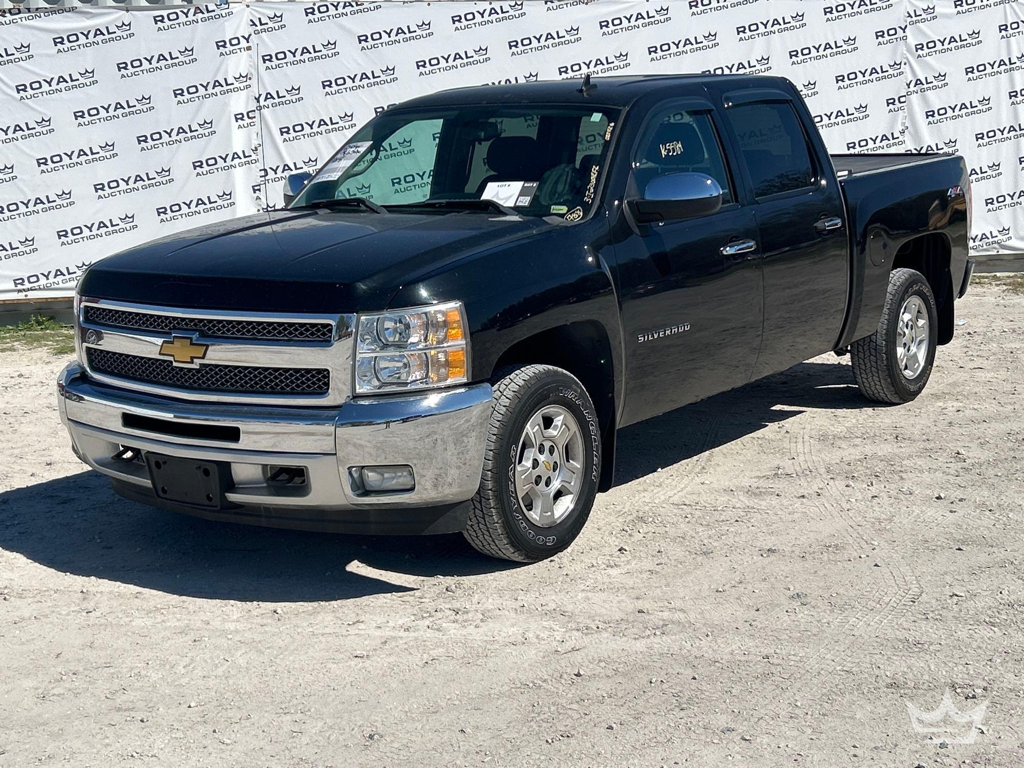 2012 Chevrolet Silverado 1500 4x4 Crew Cab Pickup Truck