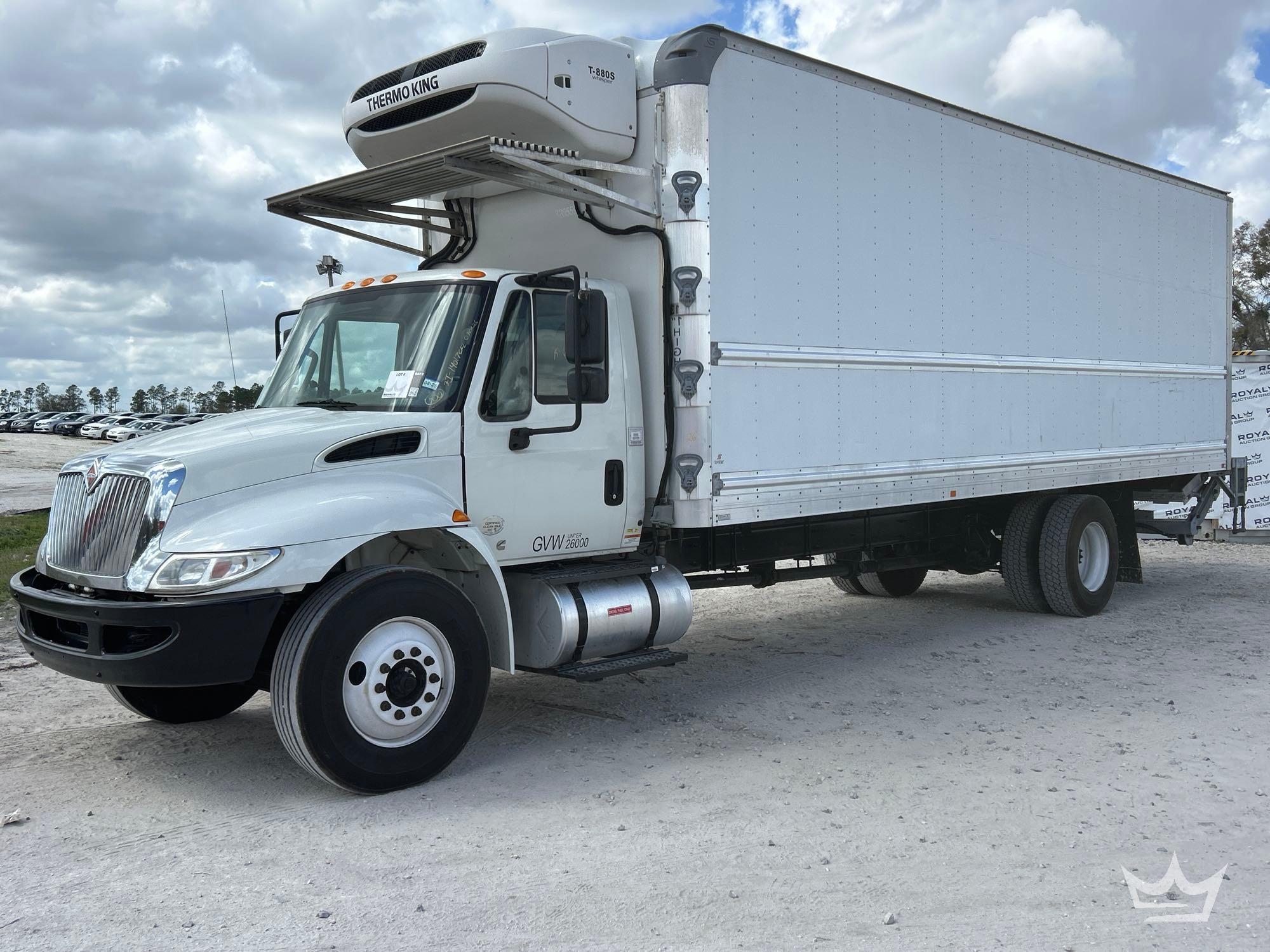 2019 International DuraStar 4300 26ft. Reefer Box Truck