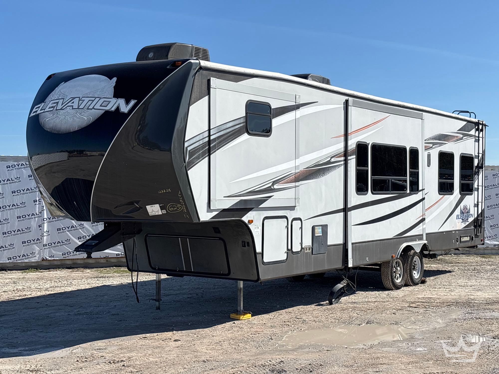 2014 Crossroads RV Elevation T/A 5th Wheel Toy Hauler Travel Trailer