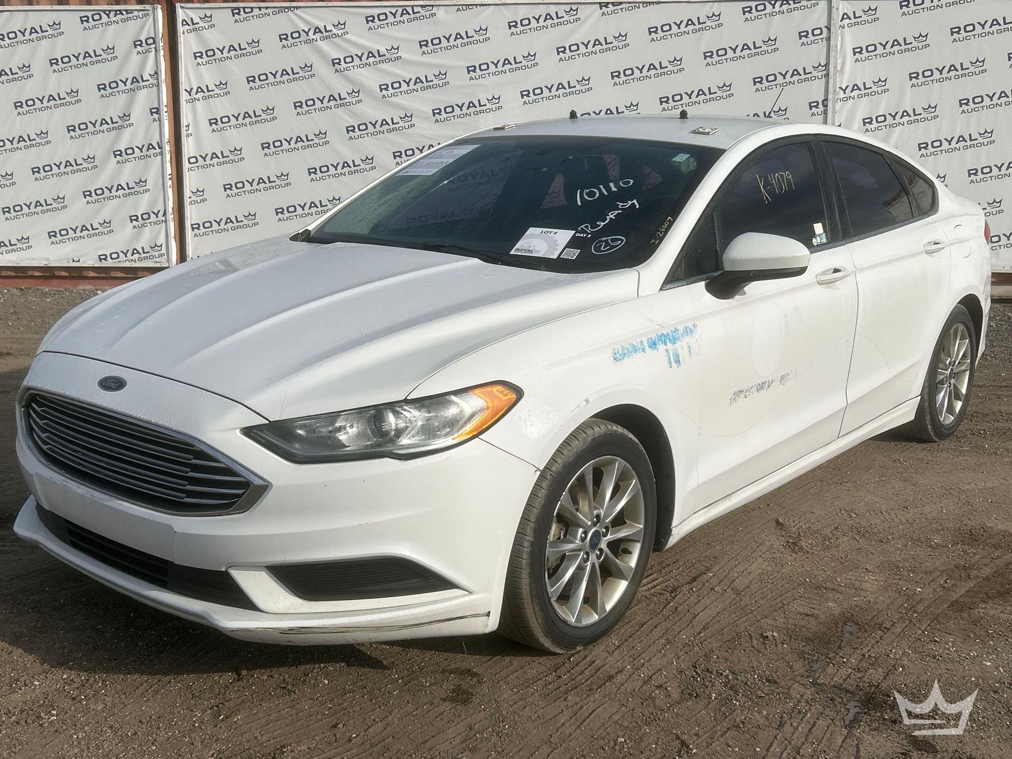 2017 Ford Fusion Hybrid Sedan