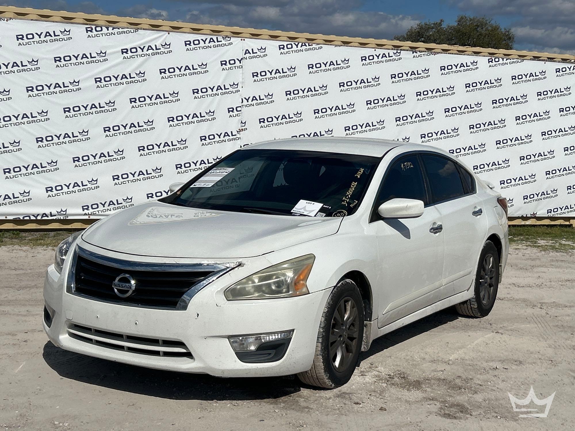 2015 Nisan Altima S Sedan