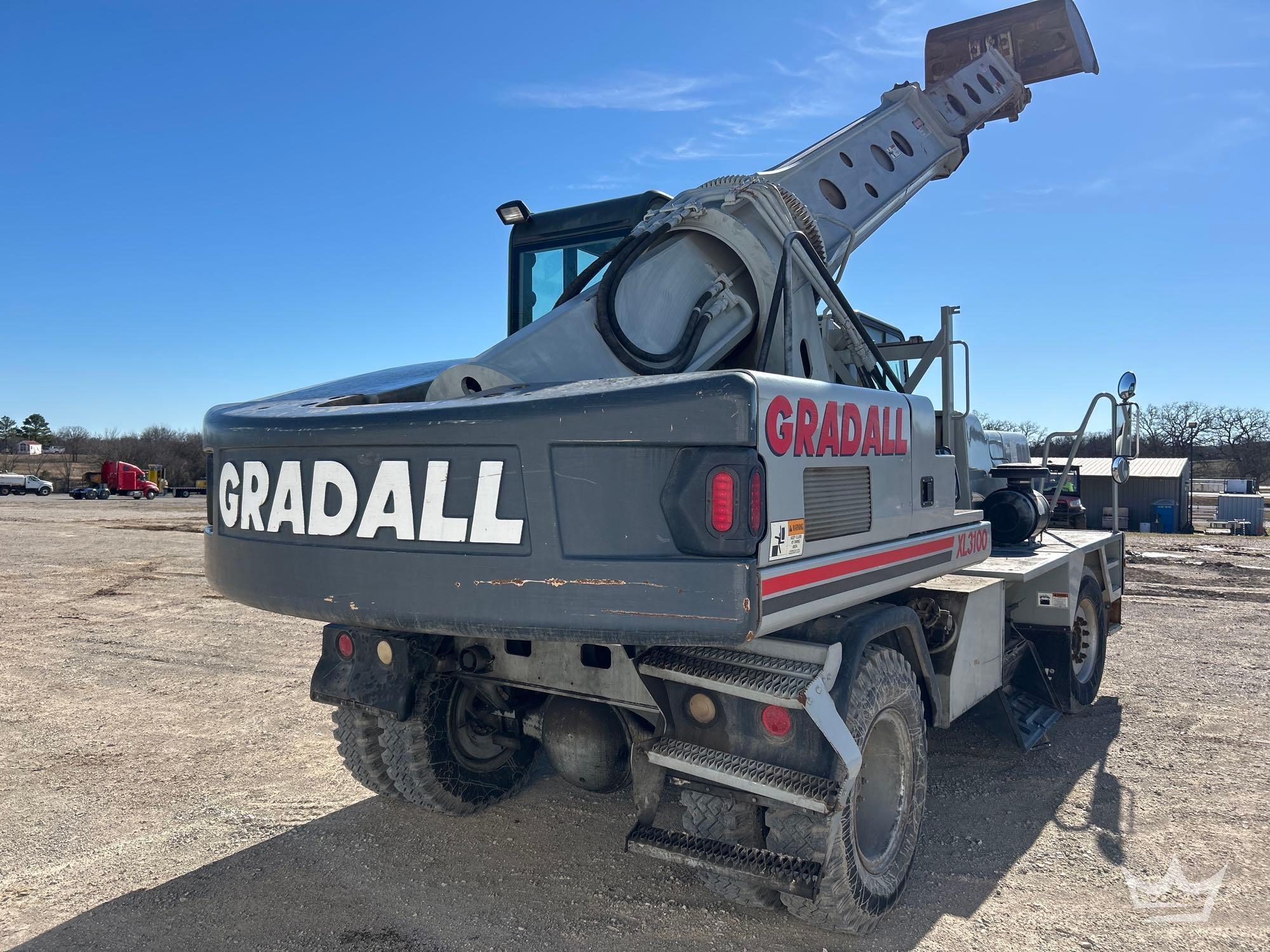2004 Gradall XL 3100 For Sale (85427362) from Royal Auction Group, Inc