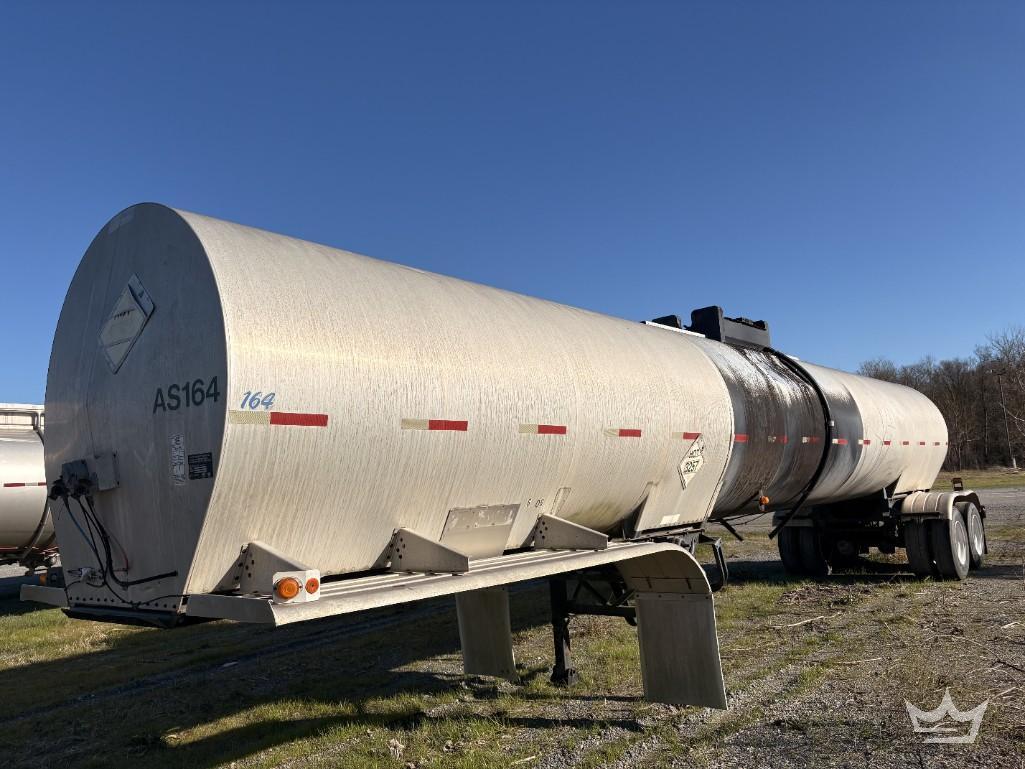2004 Harmon Steel Barrel Asphalt T/A Tanker Trailer